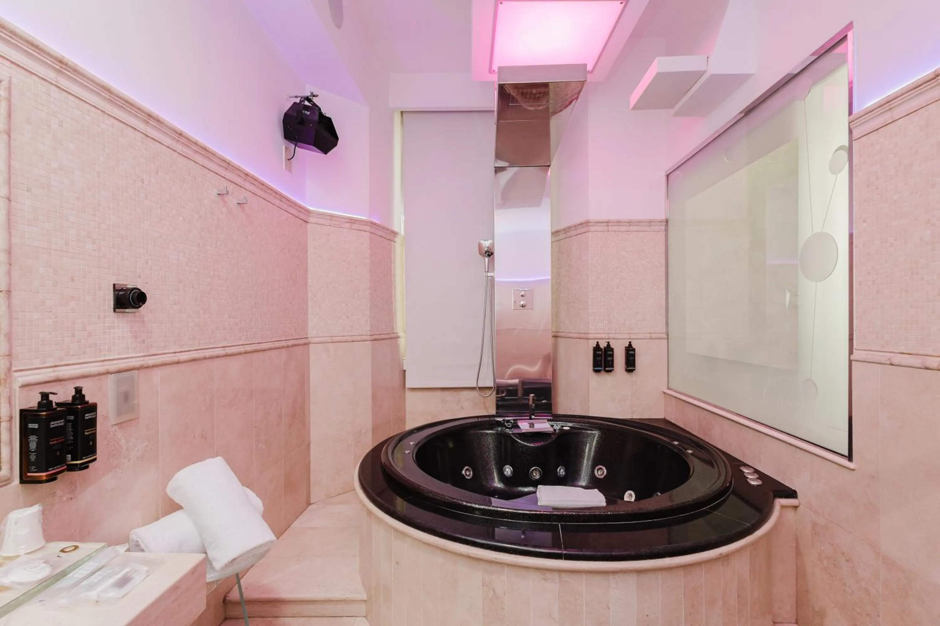 Bathroom in Hotel Trecento