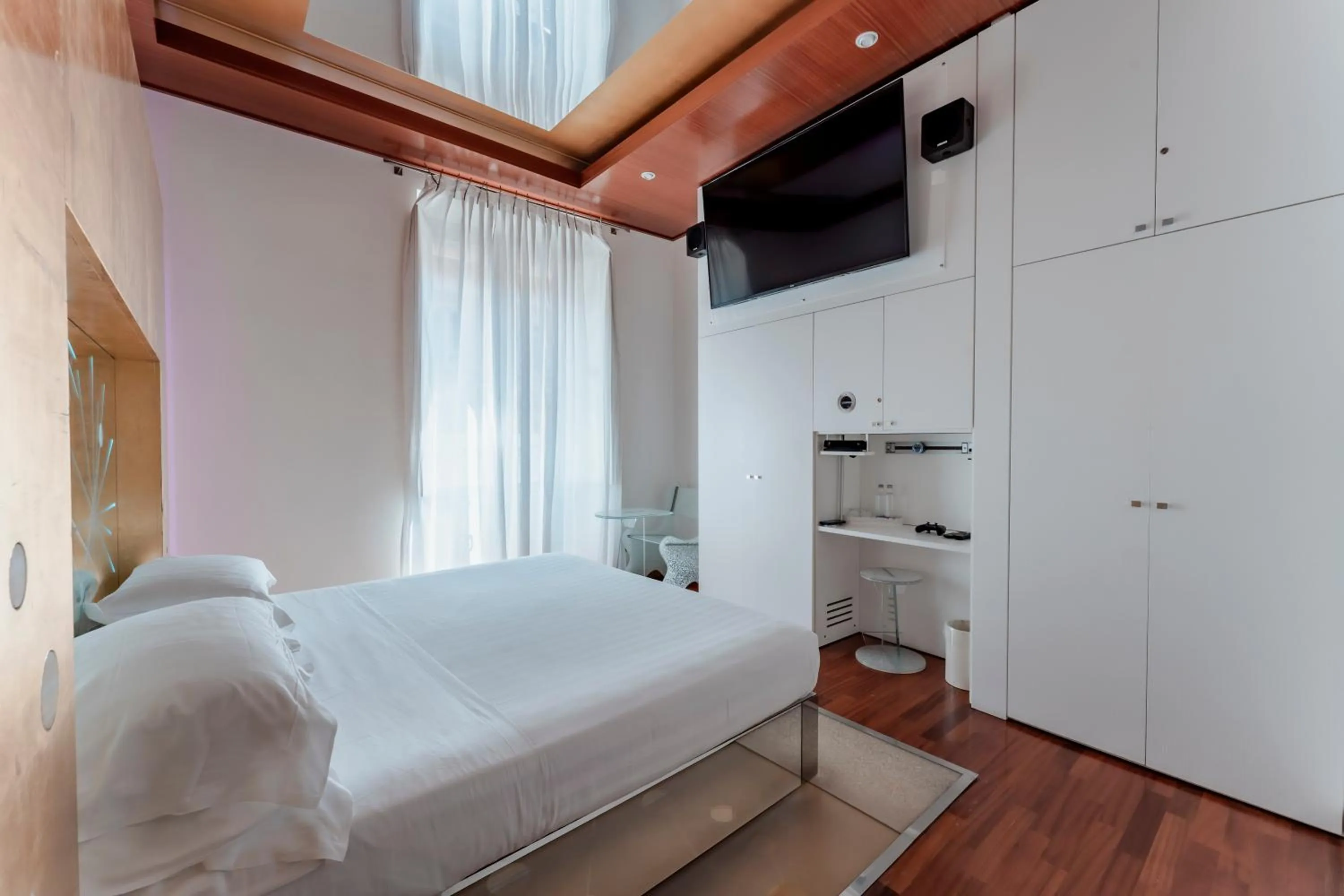 Photo of the whole room, Bed in Hotel Trecento