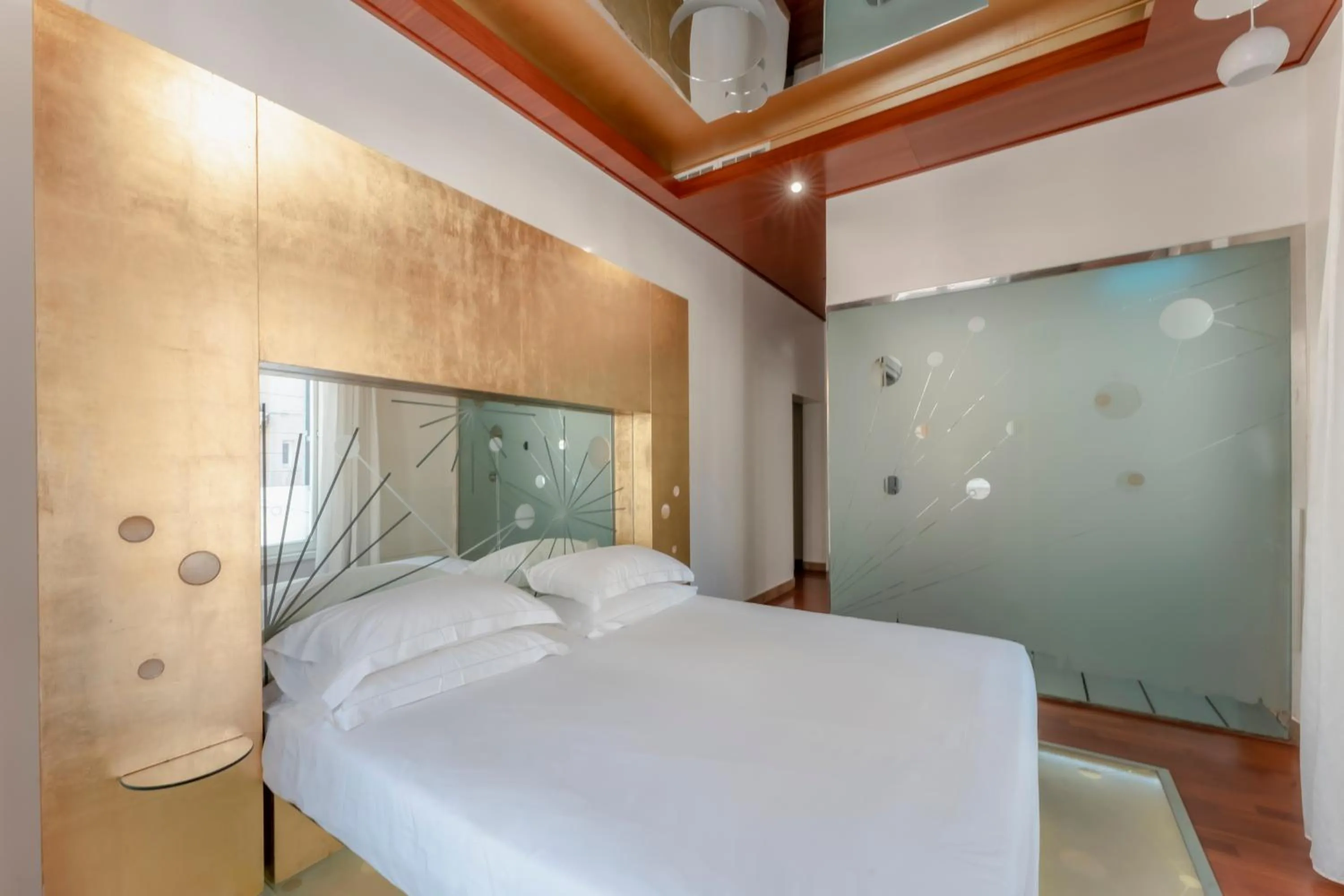 Bed in Hotel Trecento