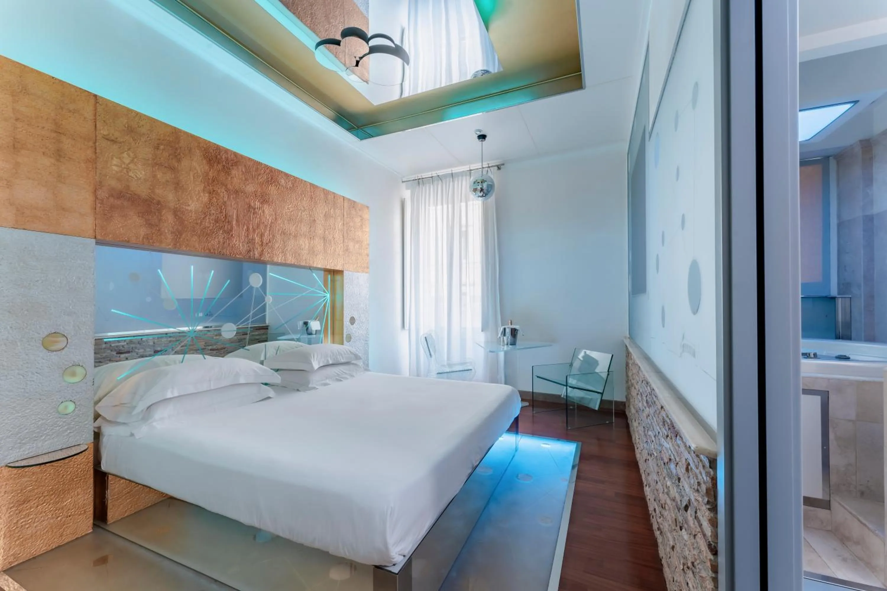 Photo of the whole room, Bed in Hotel Trecento