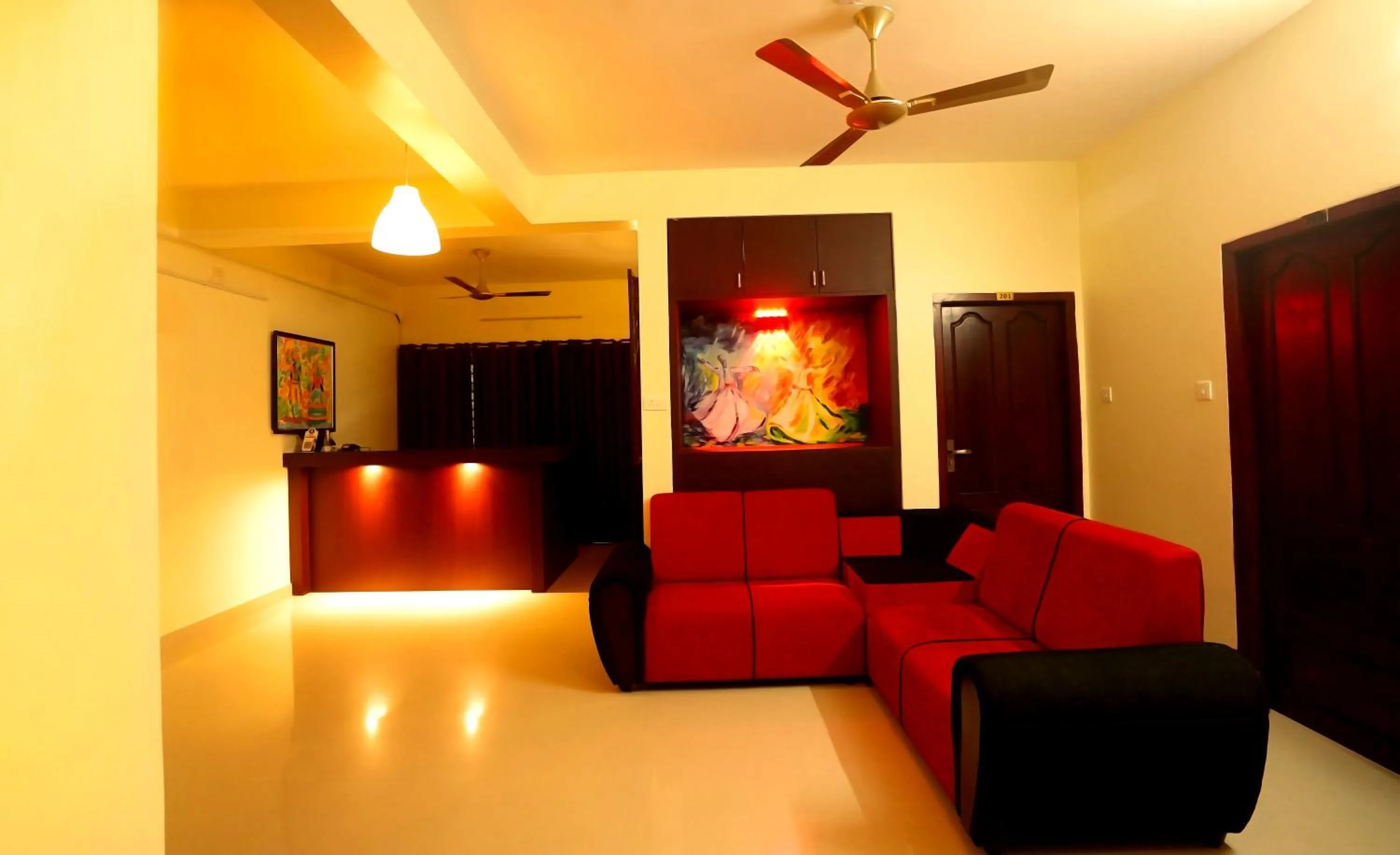 TV and multimedia in BLUEWAY RESIDENCY BUSINESS BOUTIQUE HOTEL