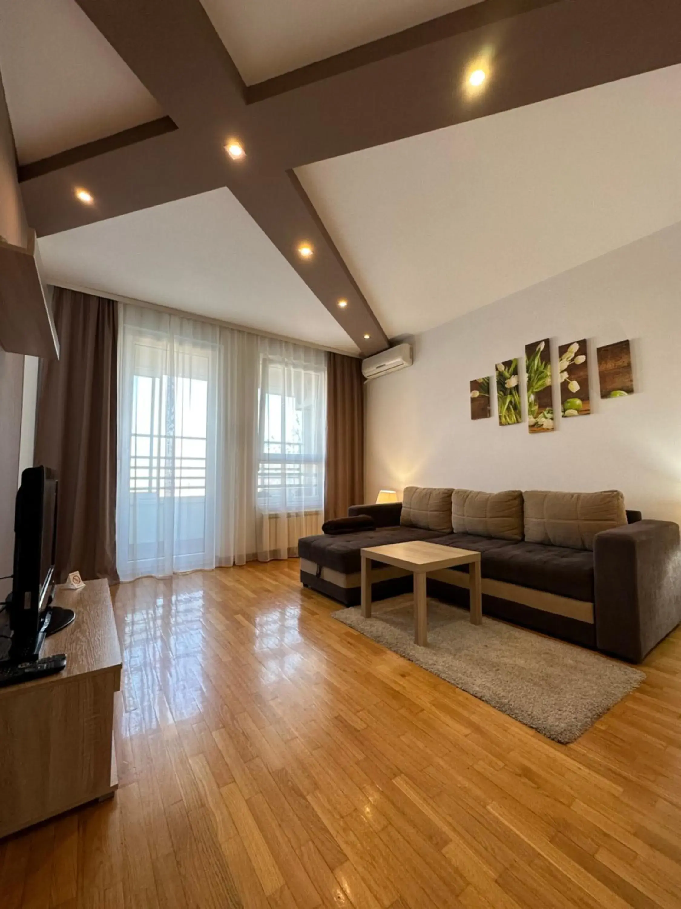 Nevena Belville Apartments Nevena Belville Apartments