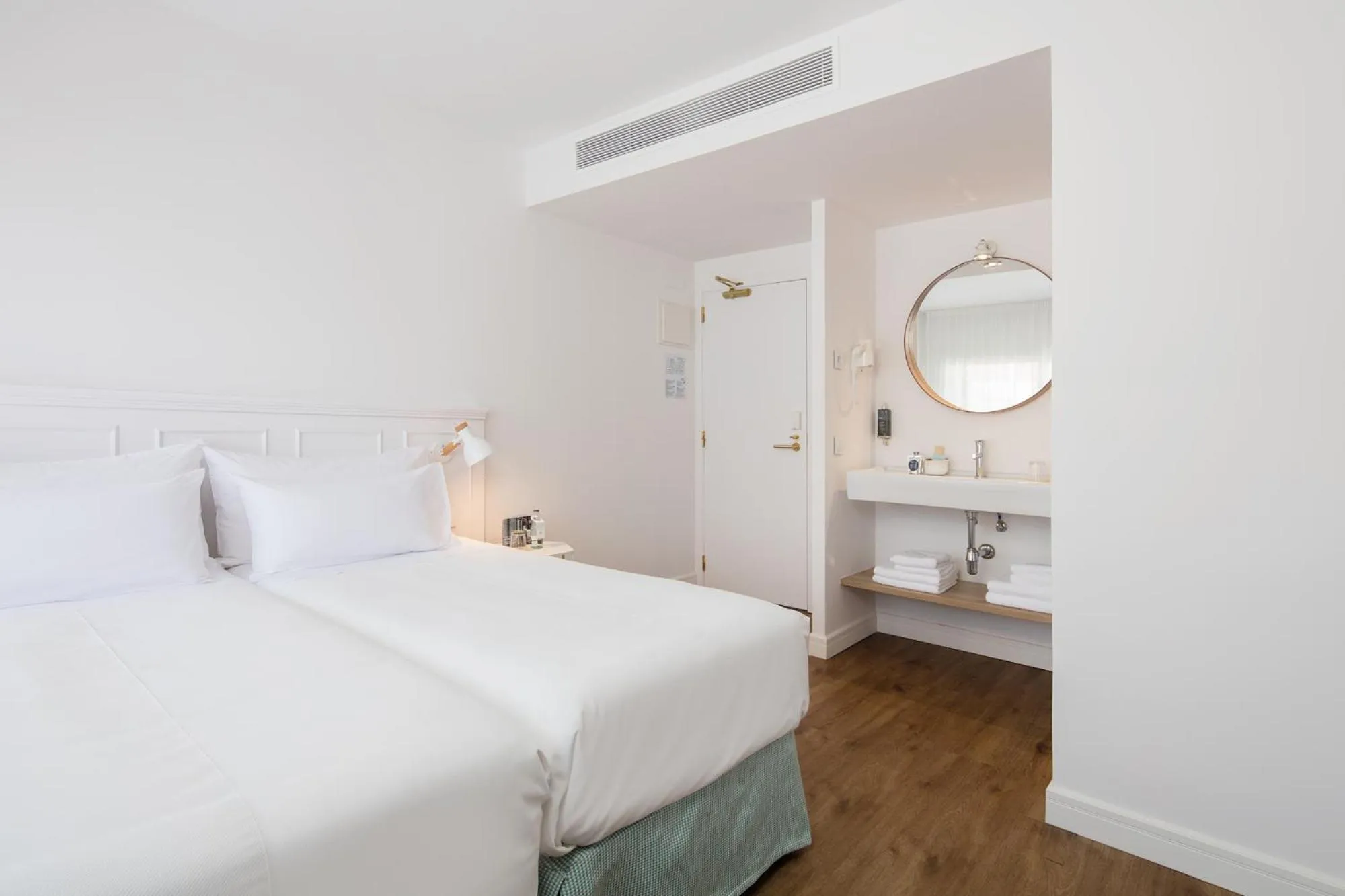 Photo of the whole room, Bed in The 15th Boutique Hotel