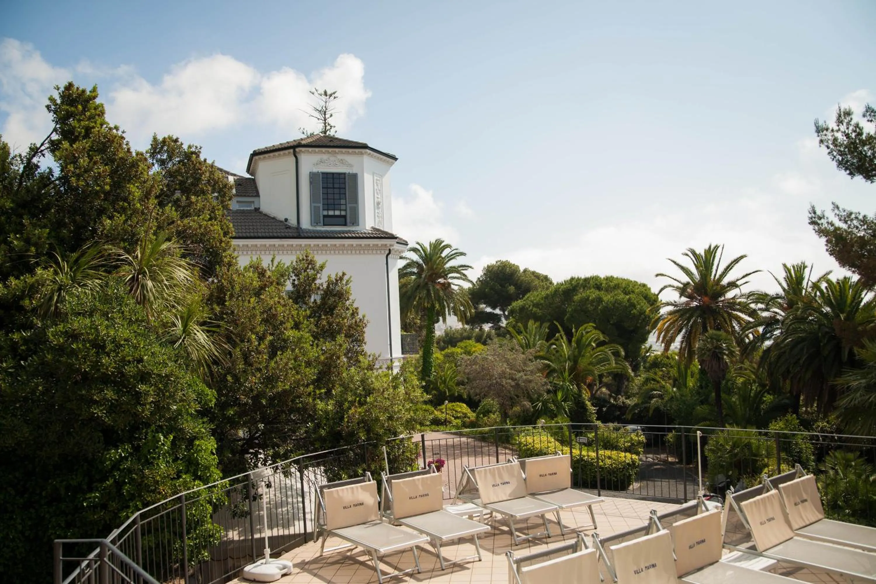 Facade/entrance in Residence RTA Villa Marina