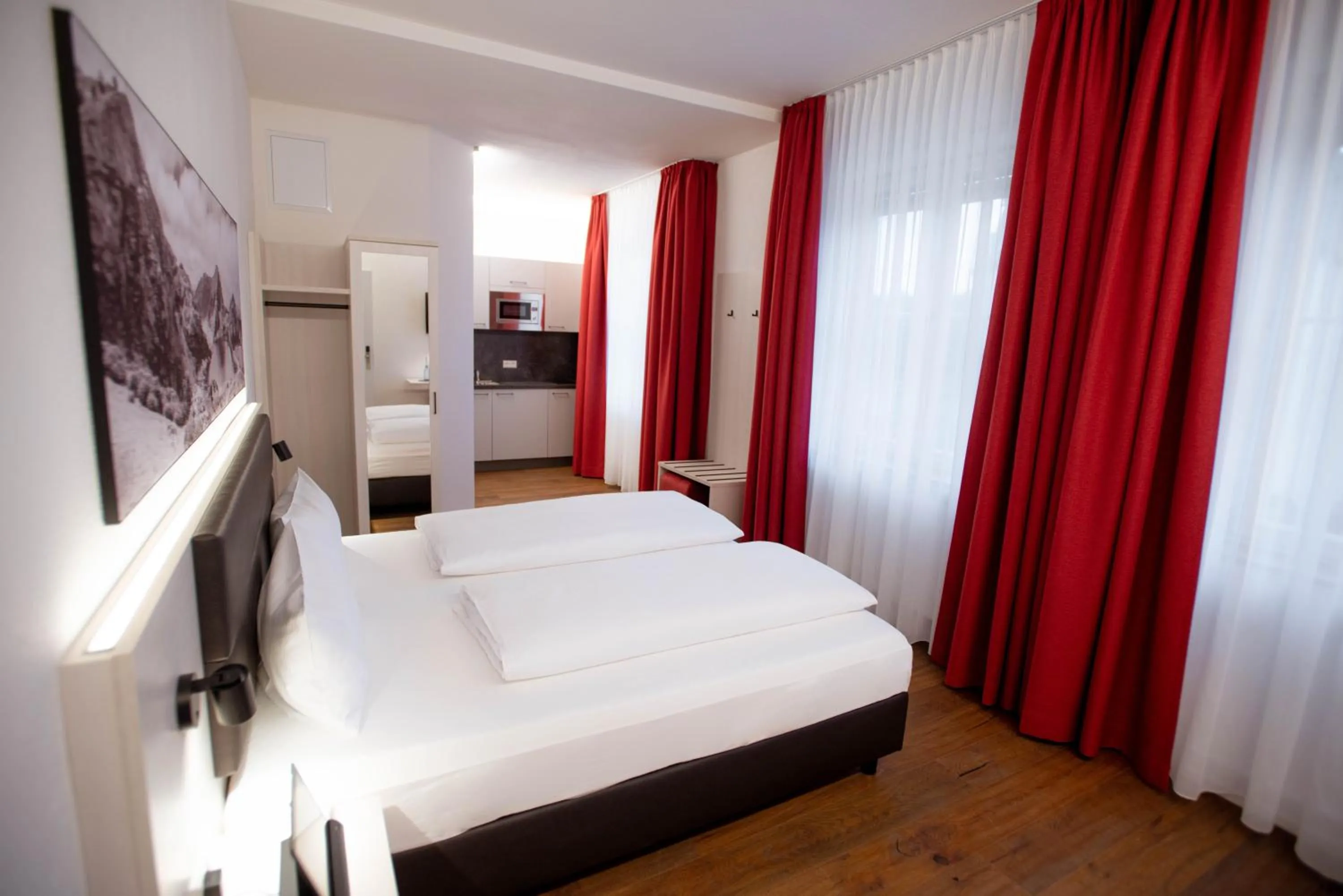 Bed in Reos Hotel Wangen