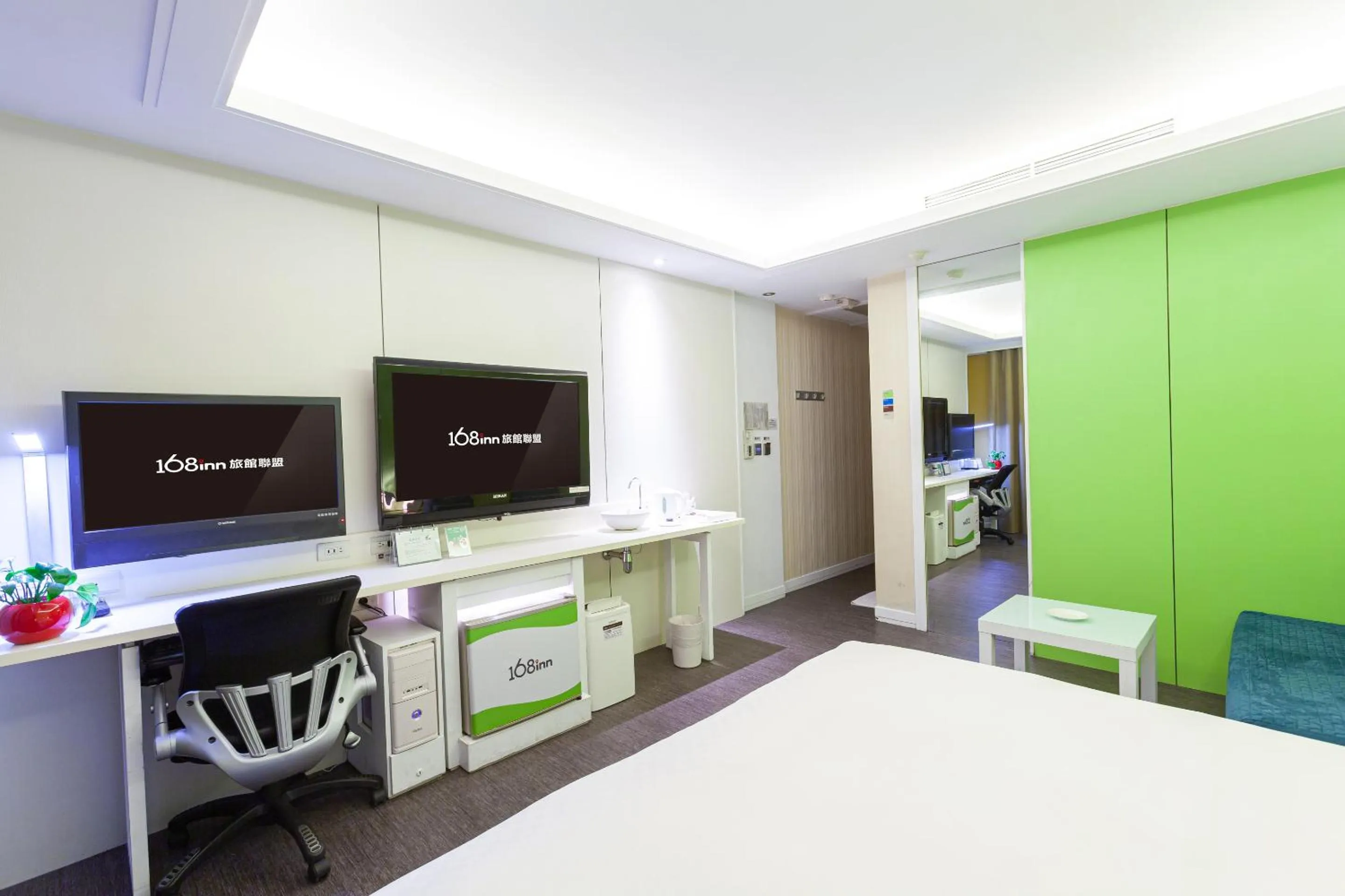 Photo of the whole room in 168 Motel-PingZhen