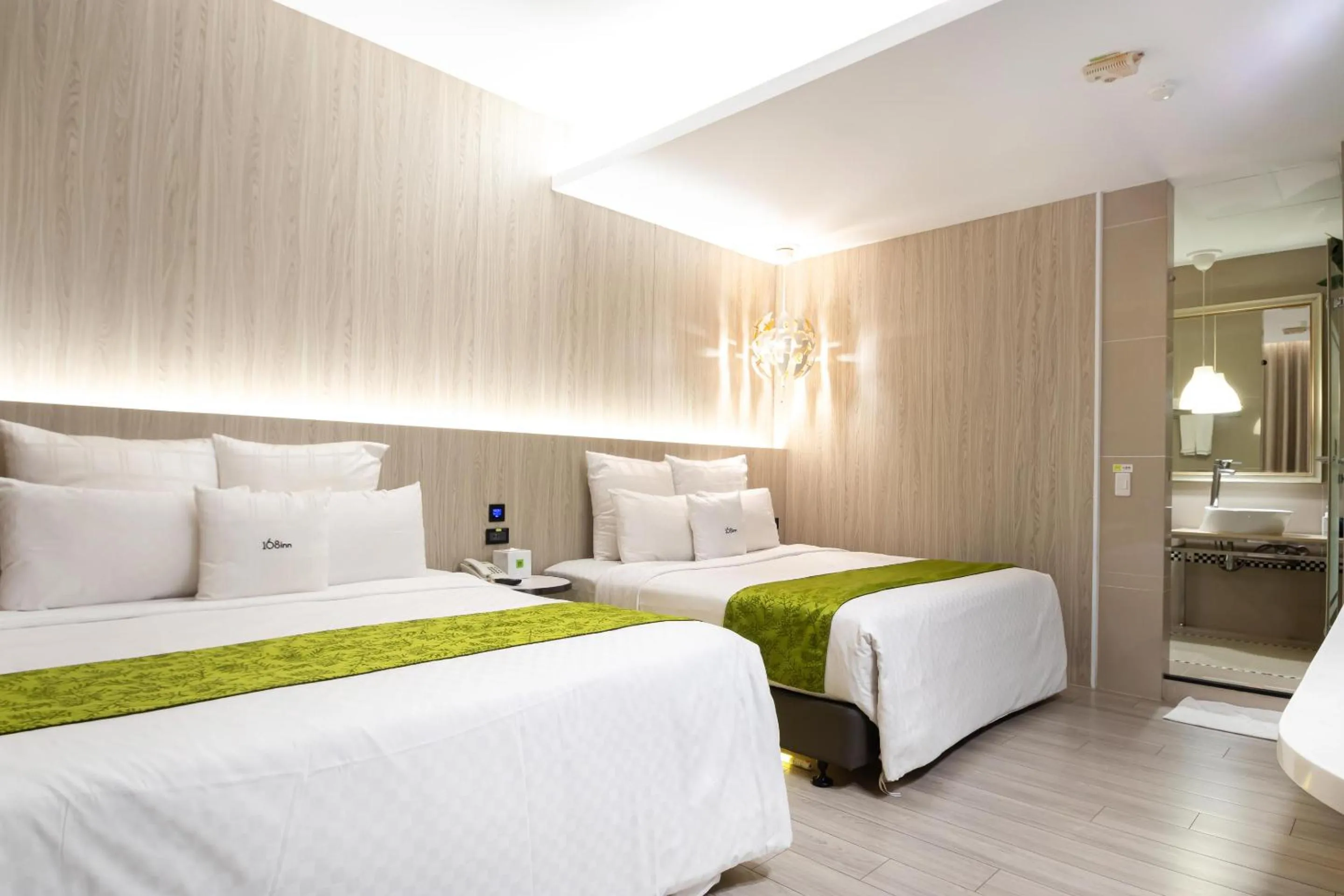 Bed in 168 Motel-Taoyuan