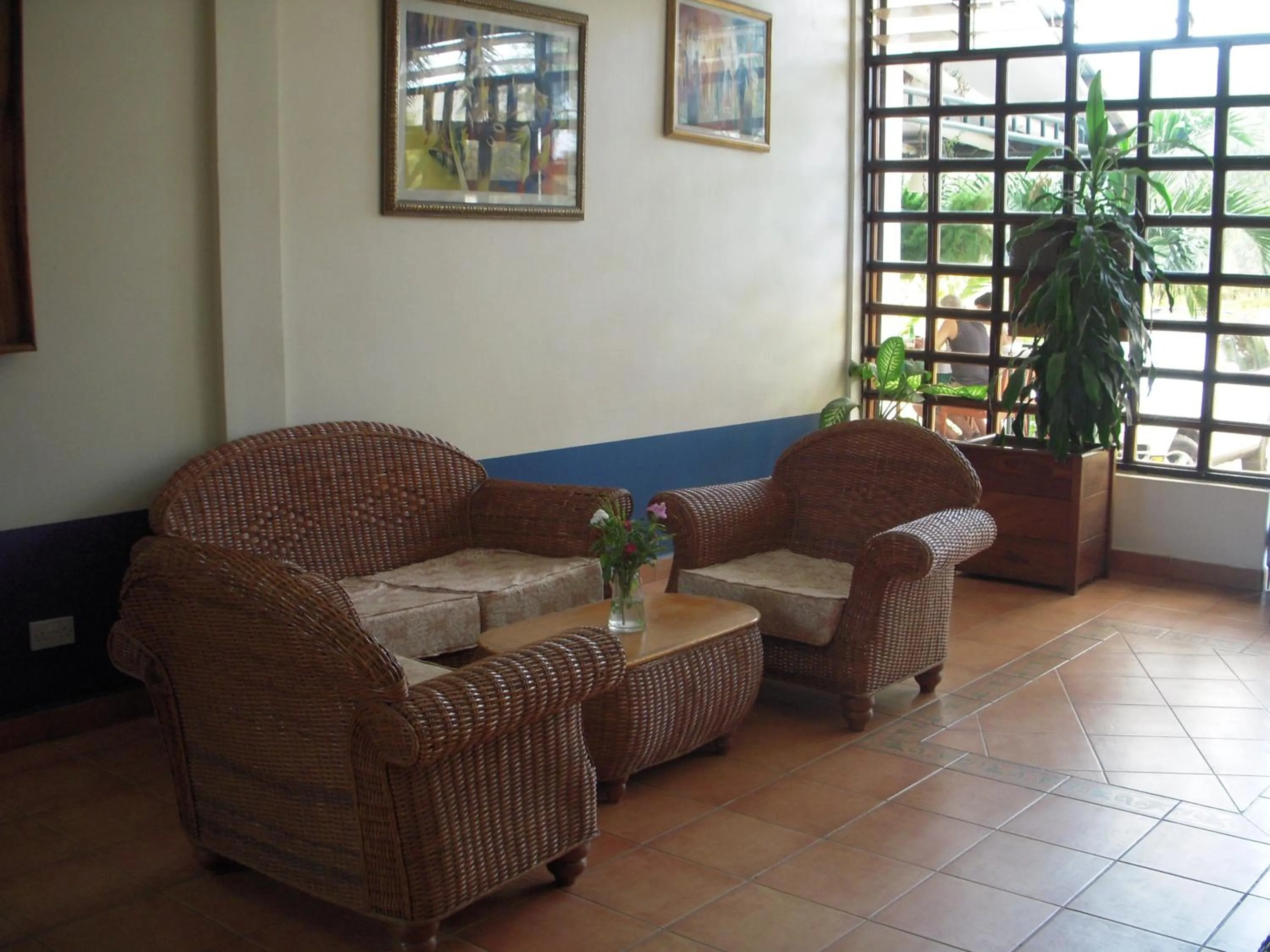 Day in Riyan Apartment