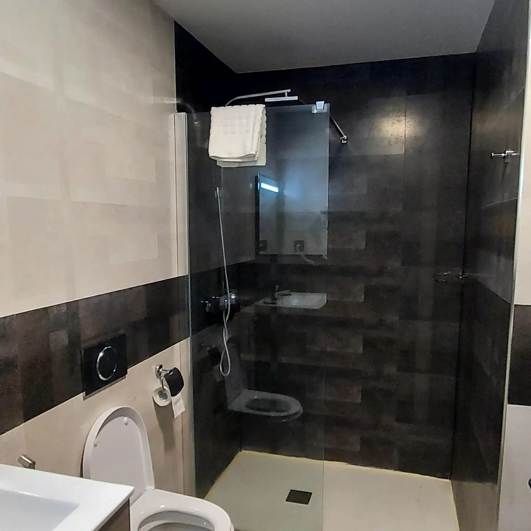 Double or Twin Room - single occupancy in El Ghanami Hotel Double or Twin Room - single occupancy in El Ghanami Hotel