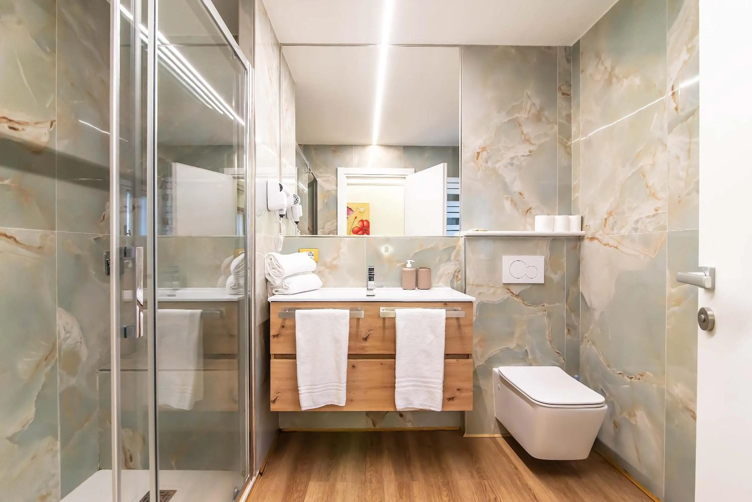 Shower in Marco's Way