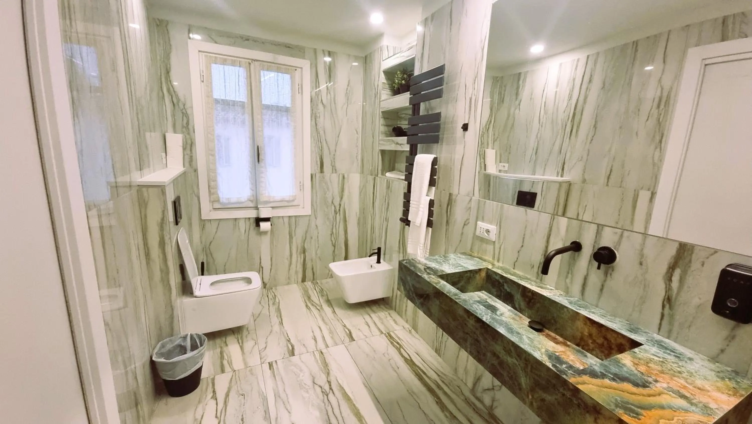 Shower in Marco's Way