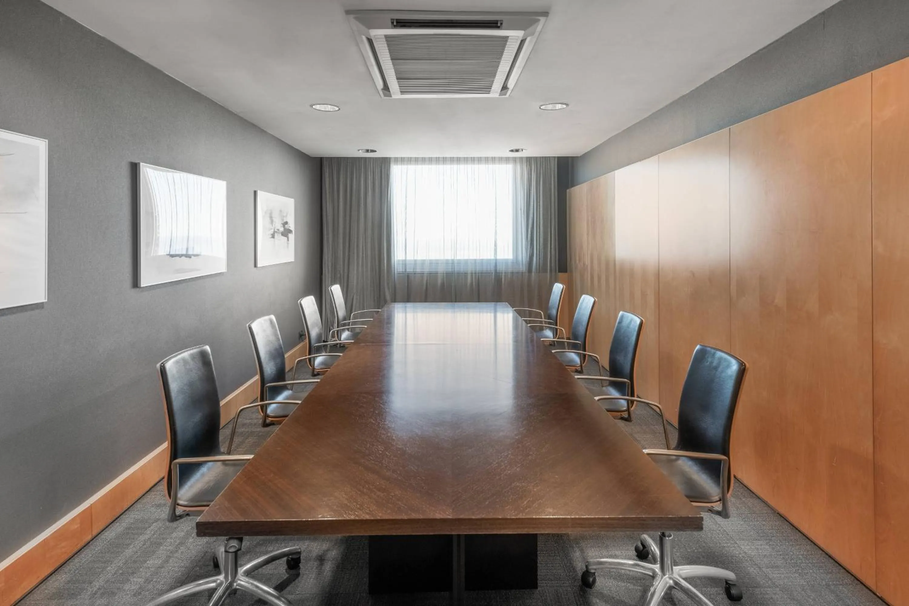 Meeting/conference room in AC Hotel Barcelona Fórum by Marriott