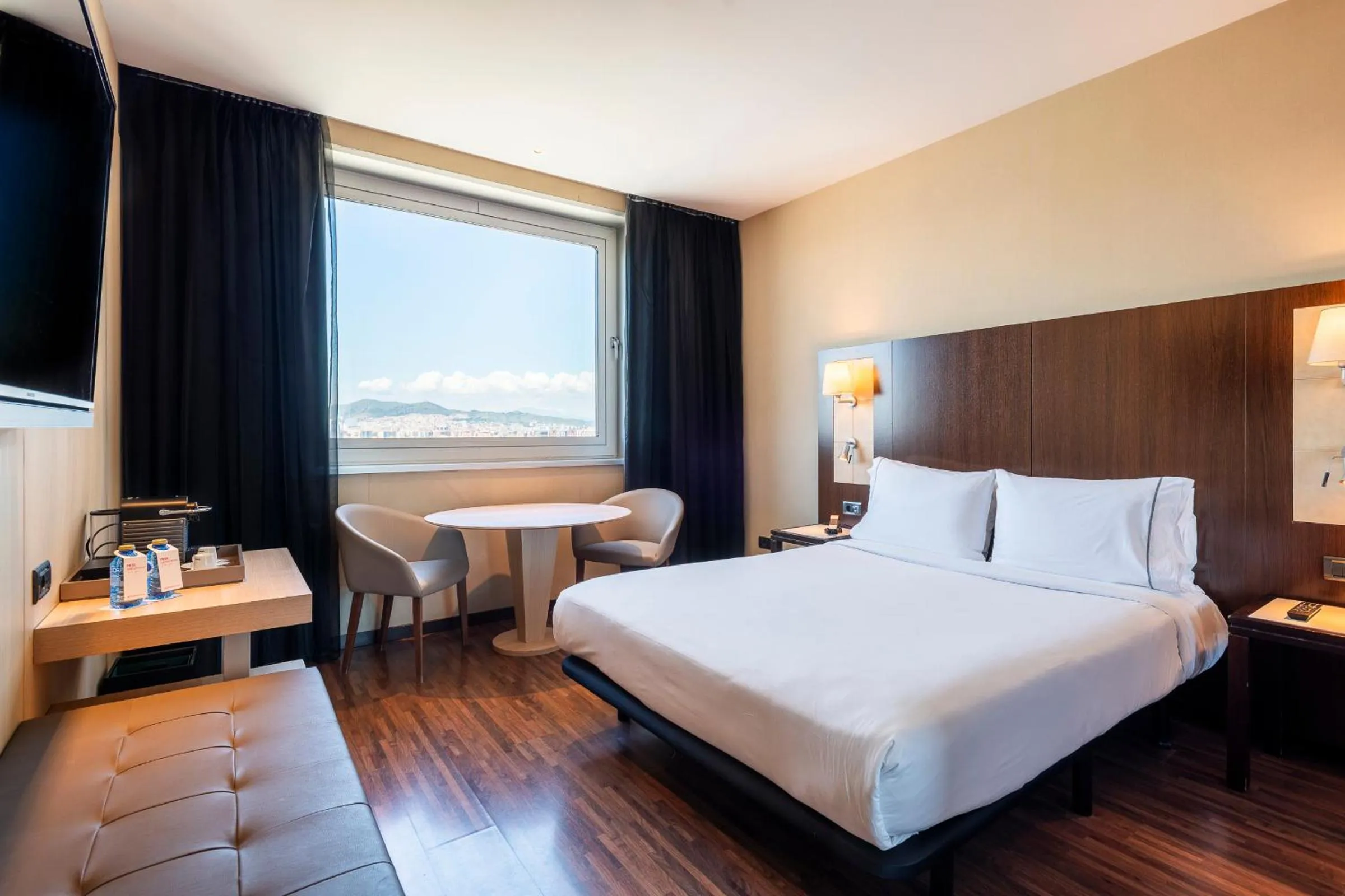 Bed in Leonardo Royal Hotel Barcelona Forum