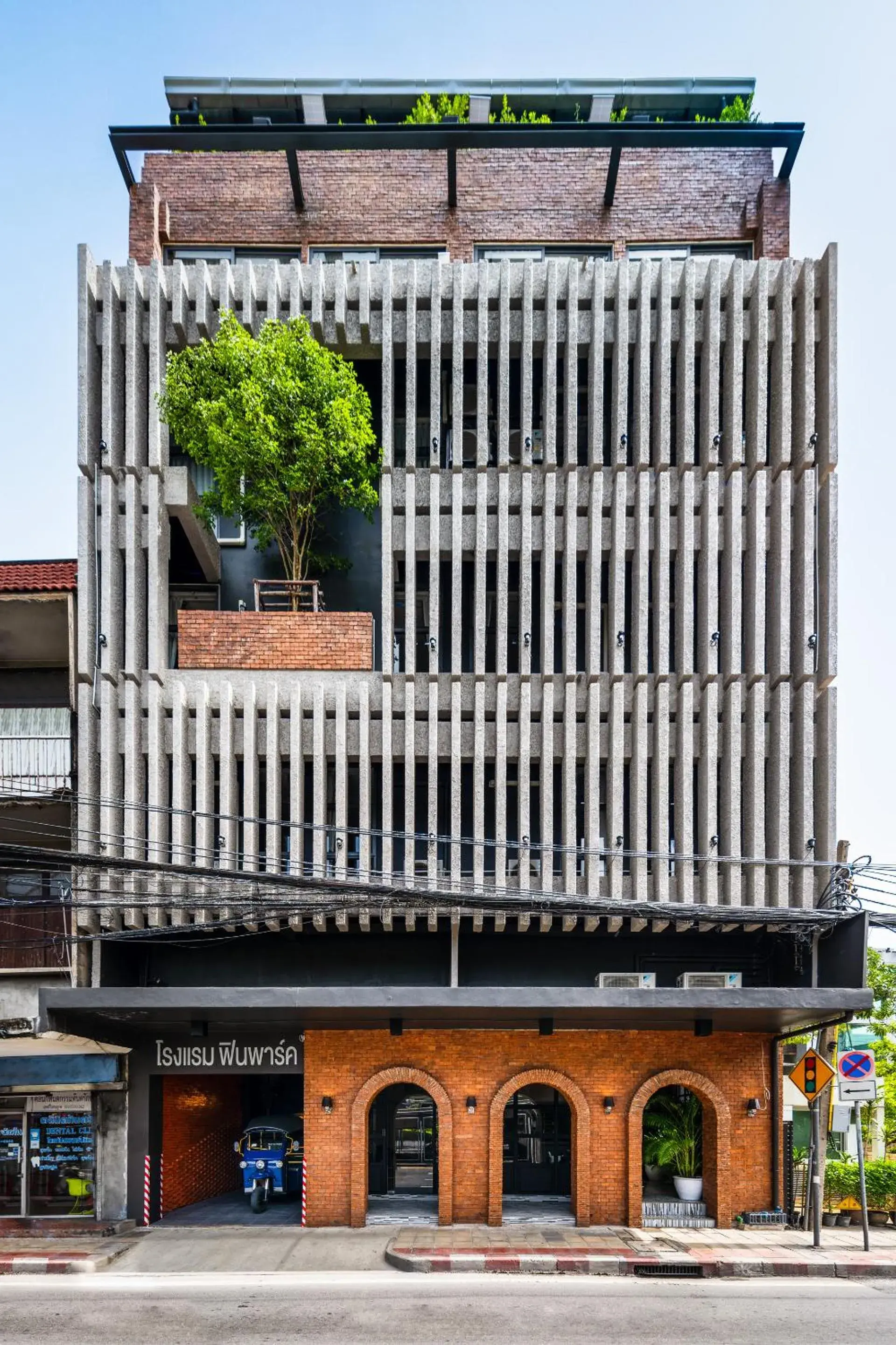 Property building in fyn park hotel Property building in fyn park hotel