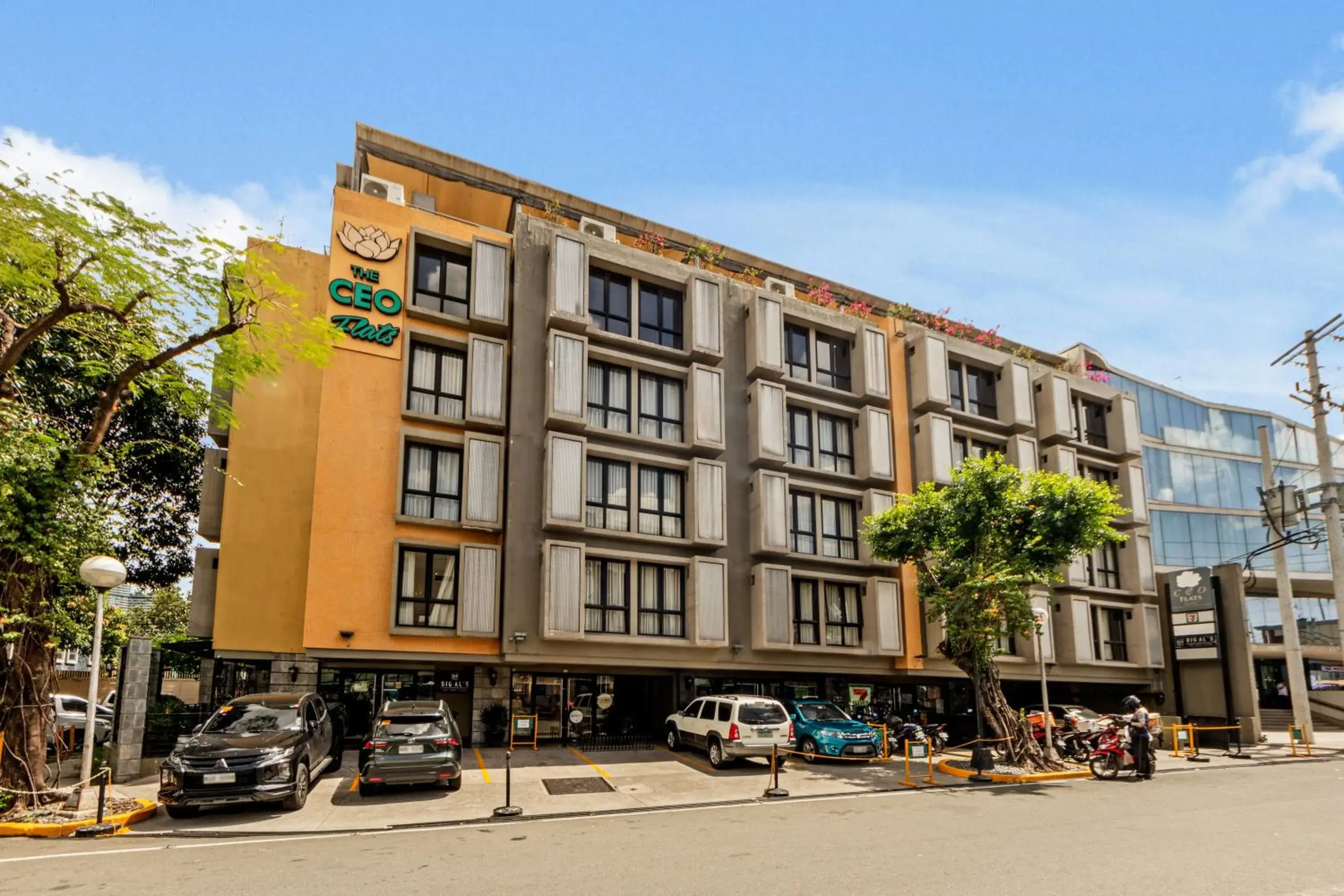 Property building in CEO Flats Property building in CEO Flats