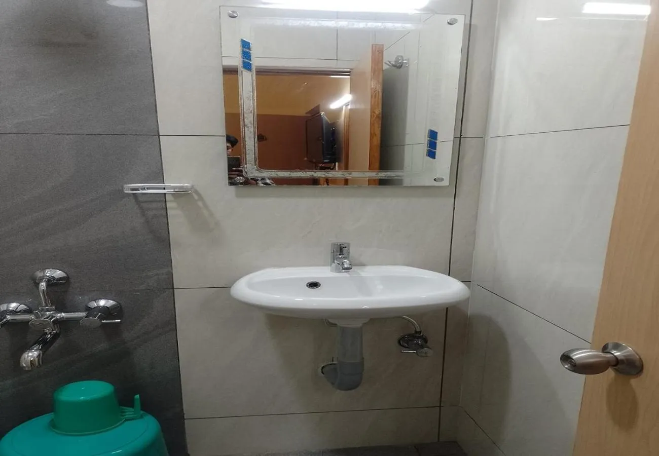 Bathroom in Nadanam Inn