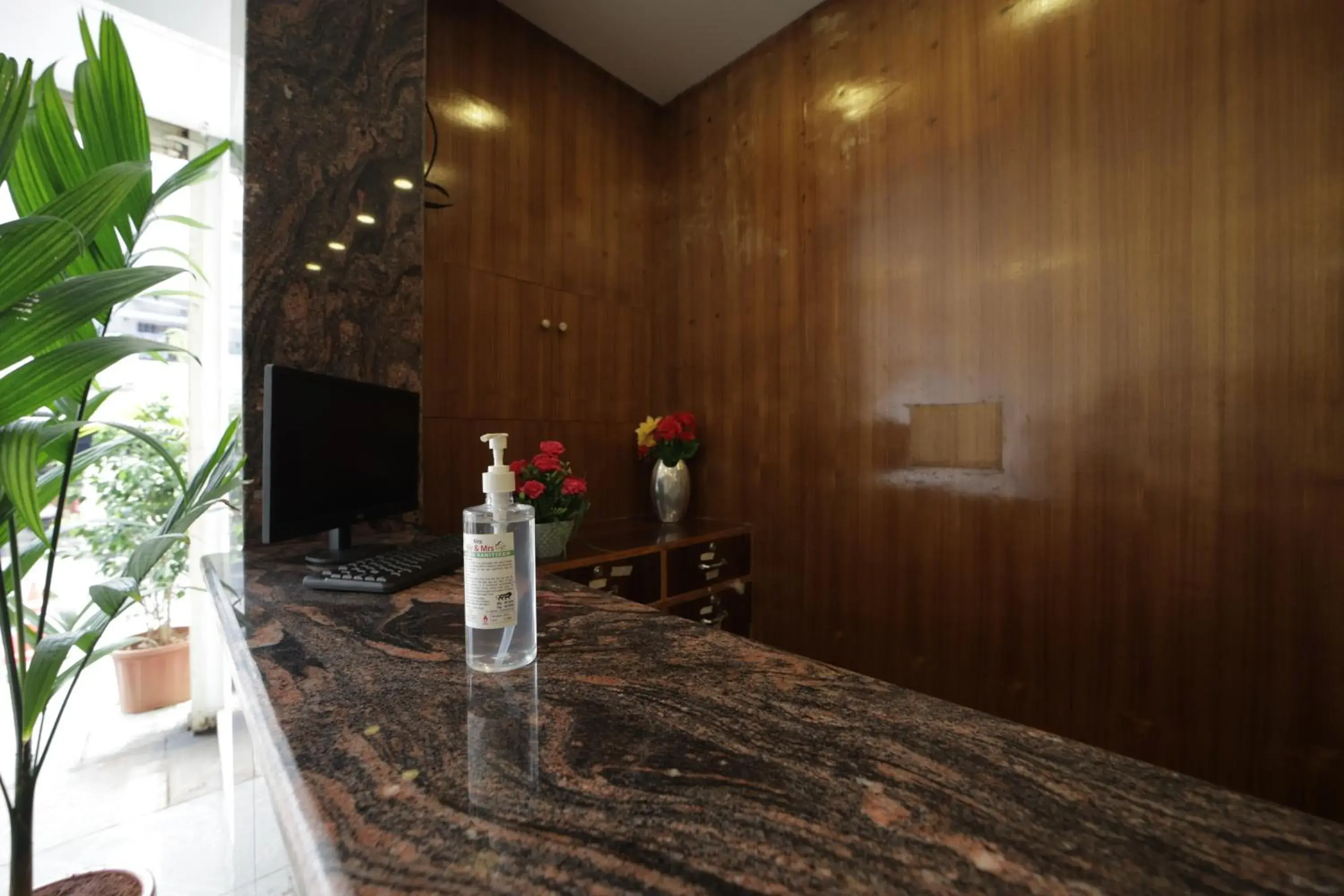 Facade/entrance in Nadanam Inn Facade/entrance in Nadanam Inn