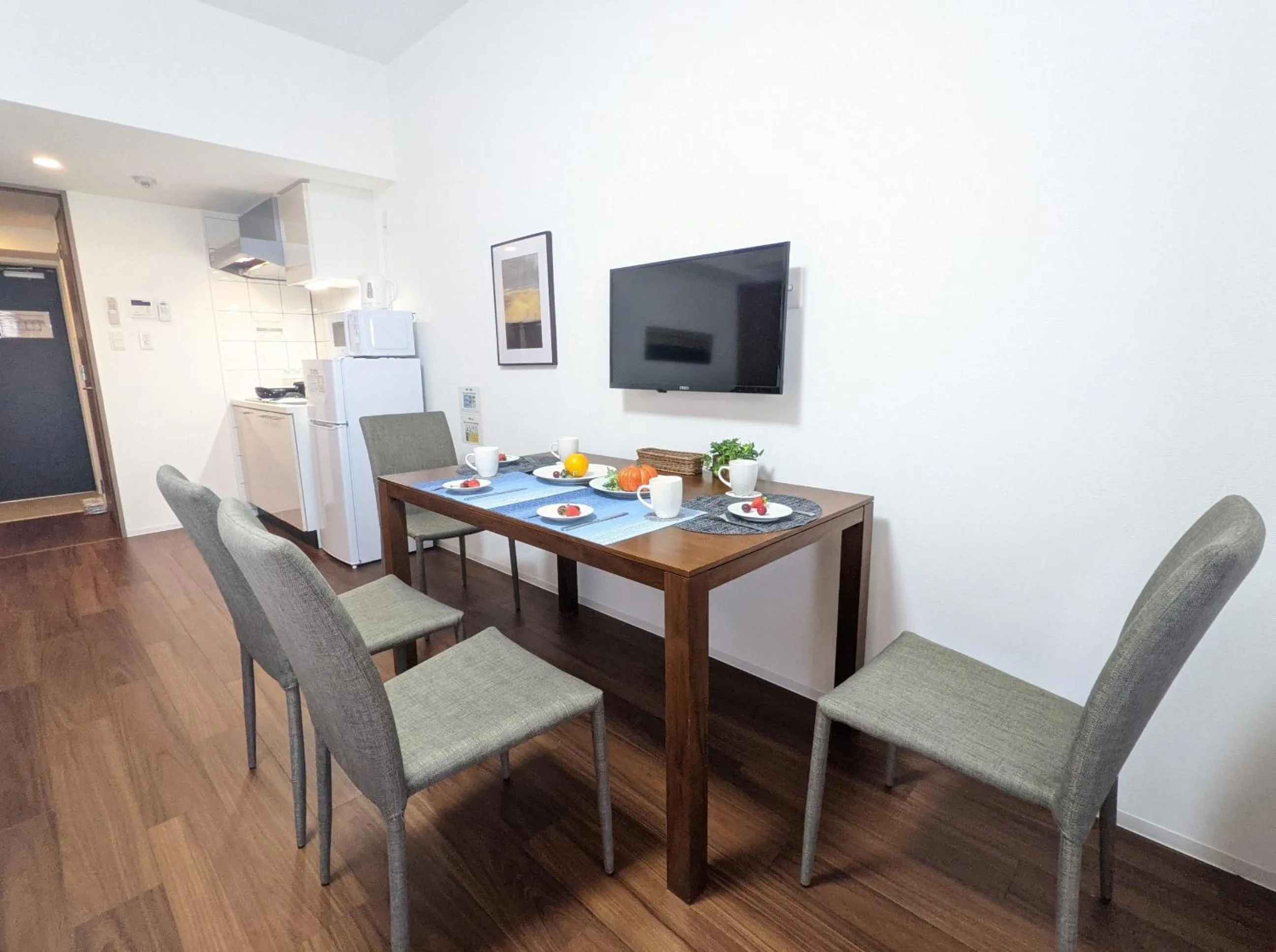 TV and multimedia in ESLEAD HOTEL Namba Ebisu West