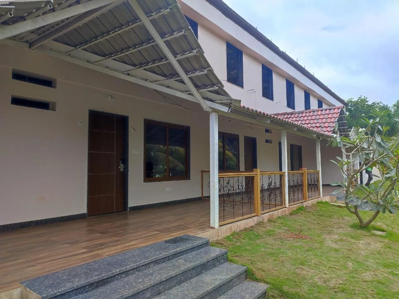 Property building in Sterling Banashree Badami