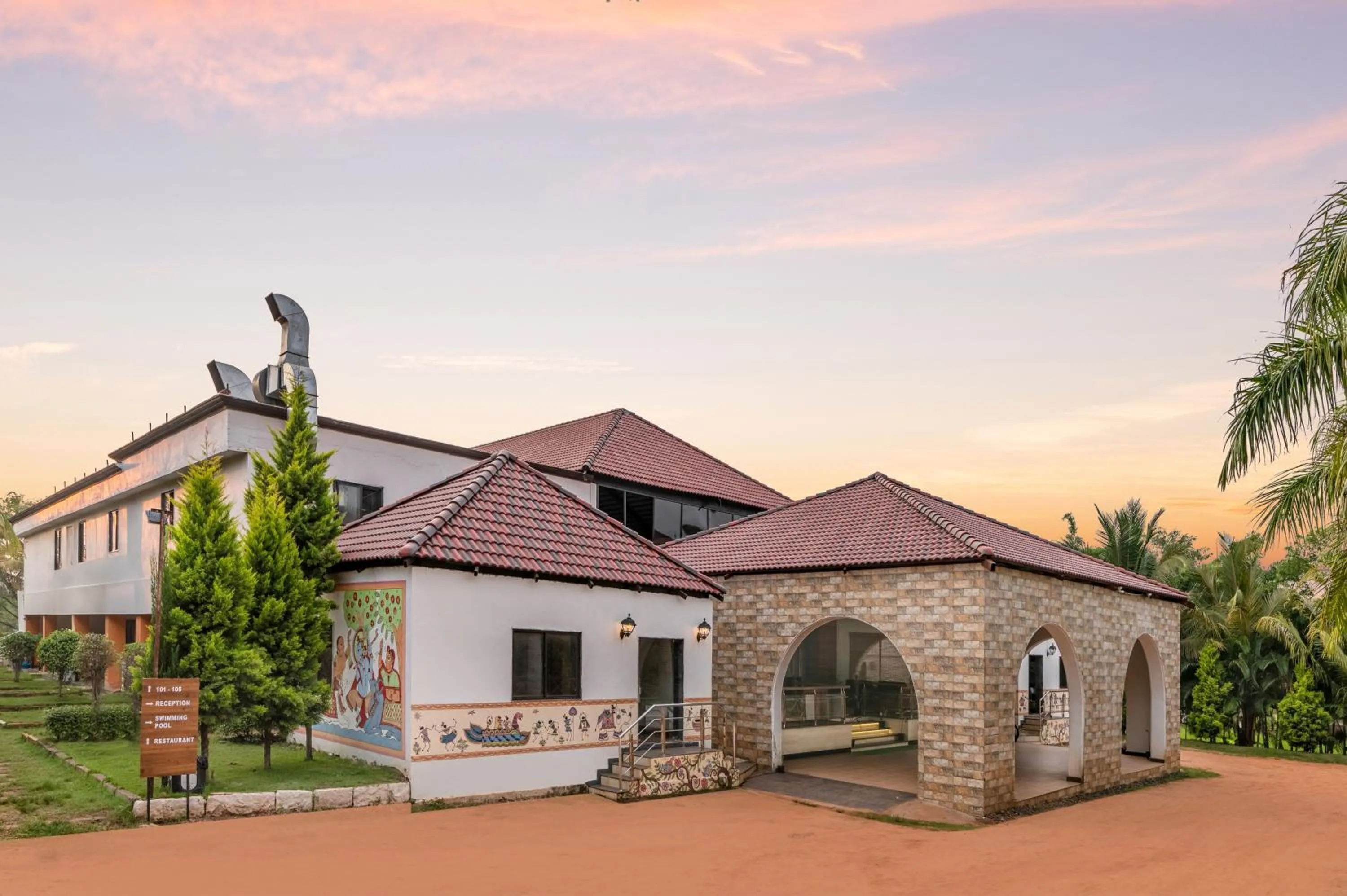 Property building in Sterling Banashree Badami