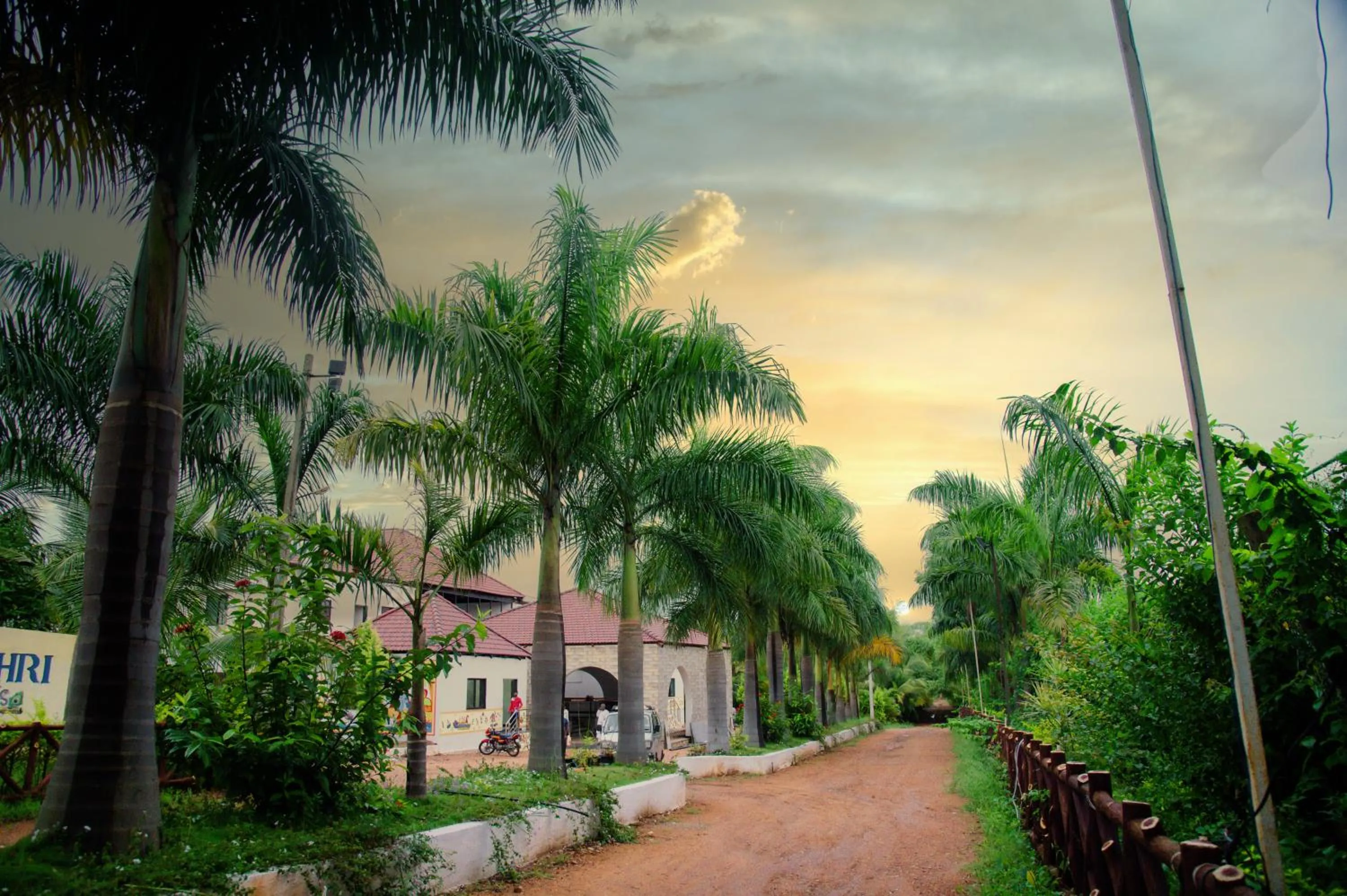 Property building in Sterling Banashree Badami