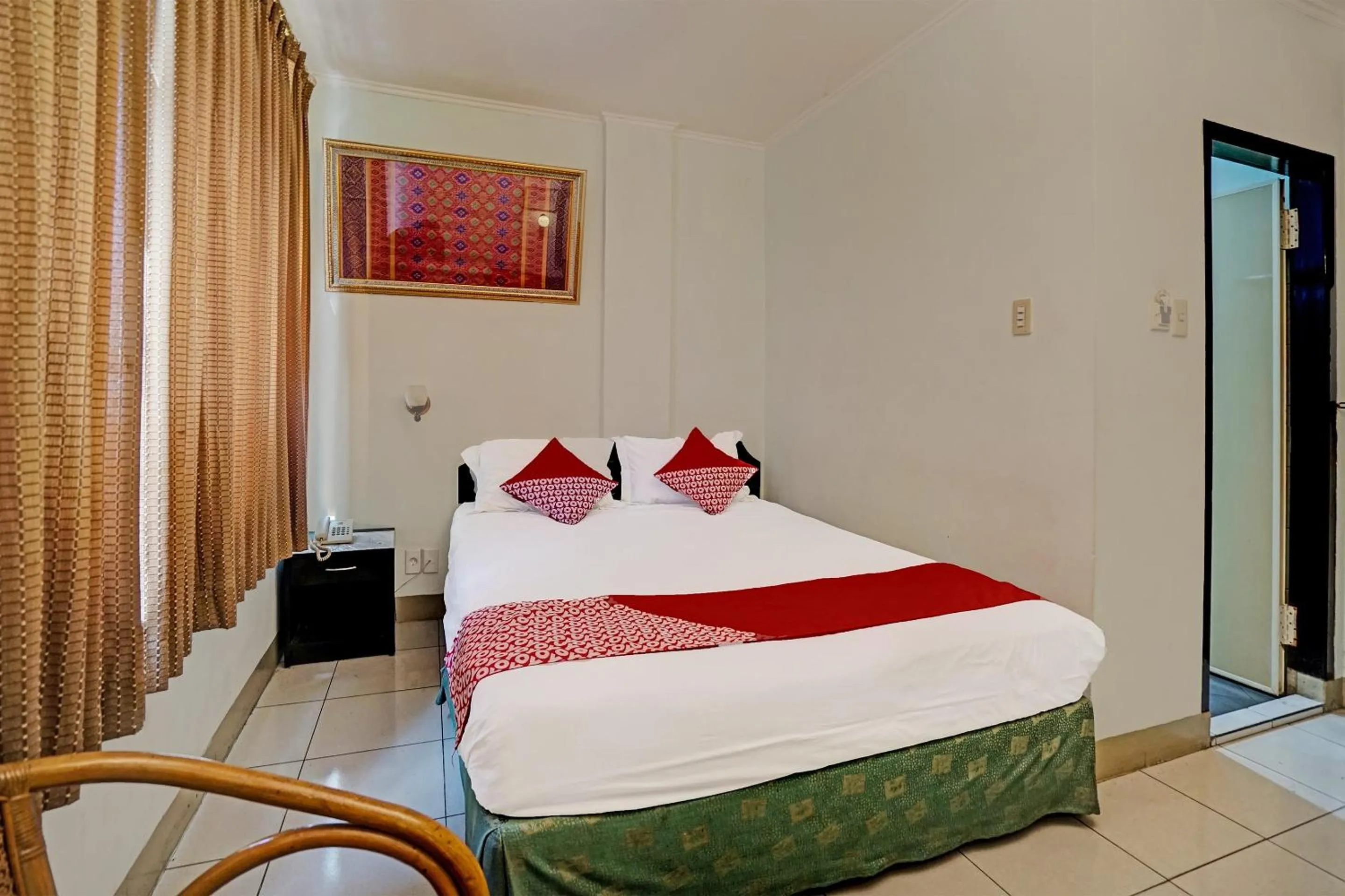 Bedroom, Bed in Hotel O Wisma Bari