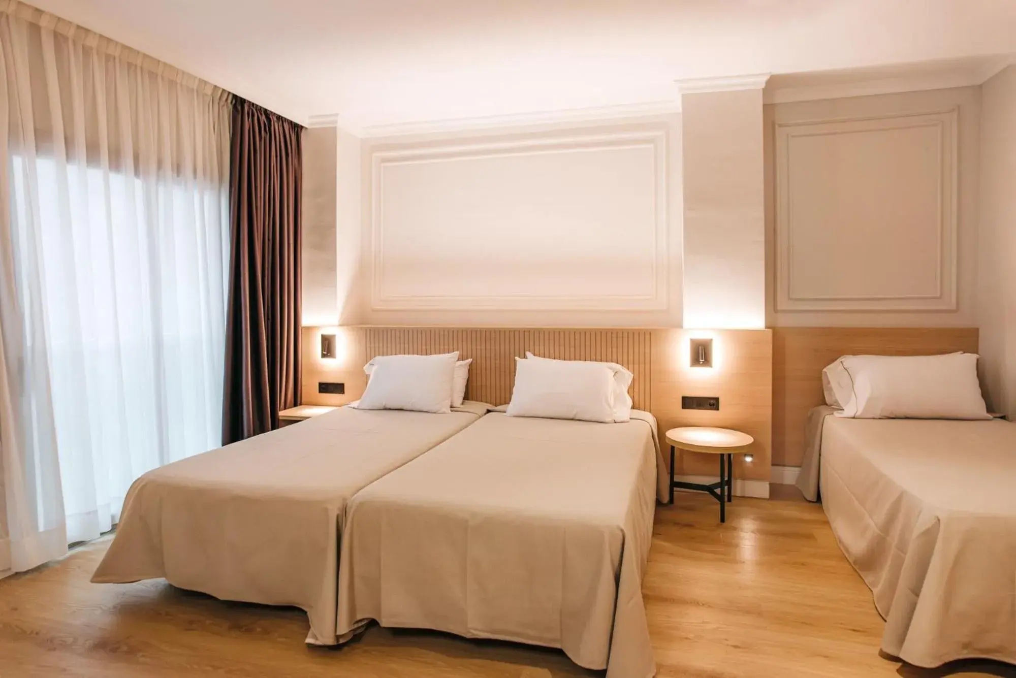 Bed in Hotel Miramar Bed in Hotel Miramar