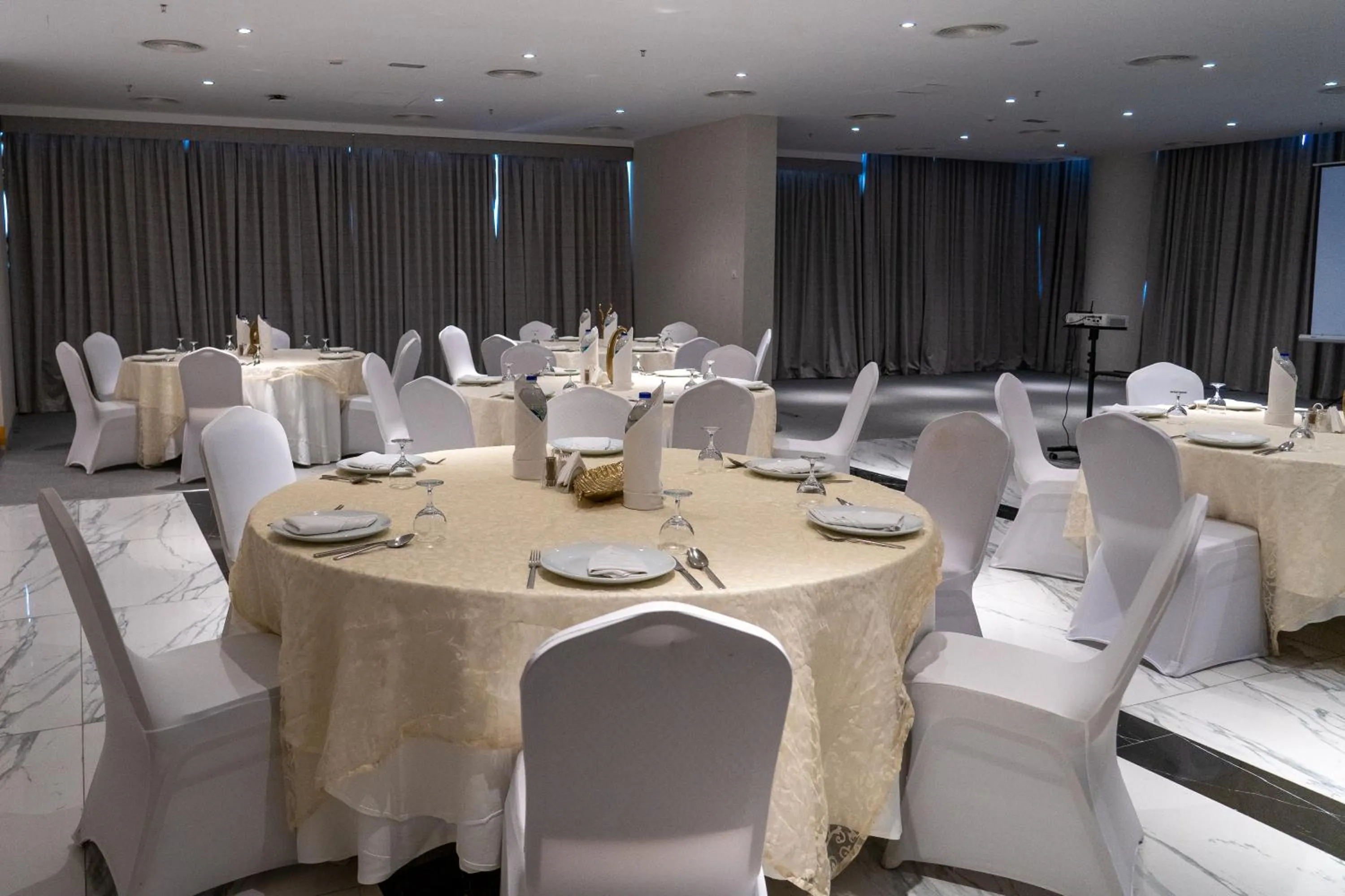 Banquet/Function facilities in VOGO Grand Hotel Formerly Best Western Plus Hotel Dubai Academic City