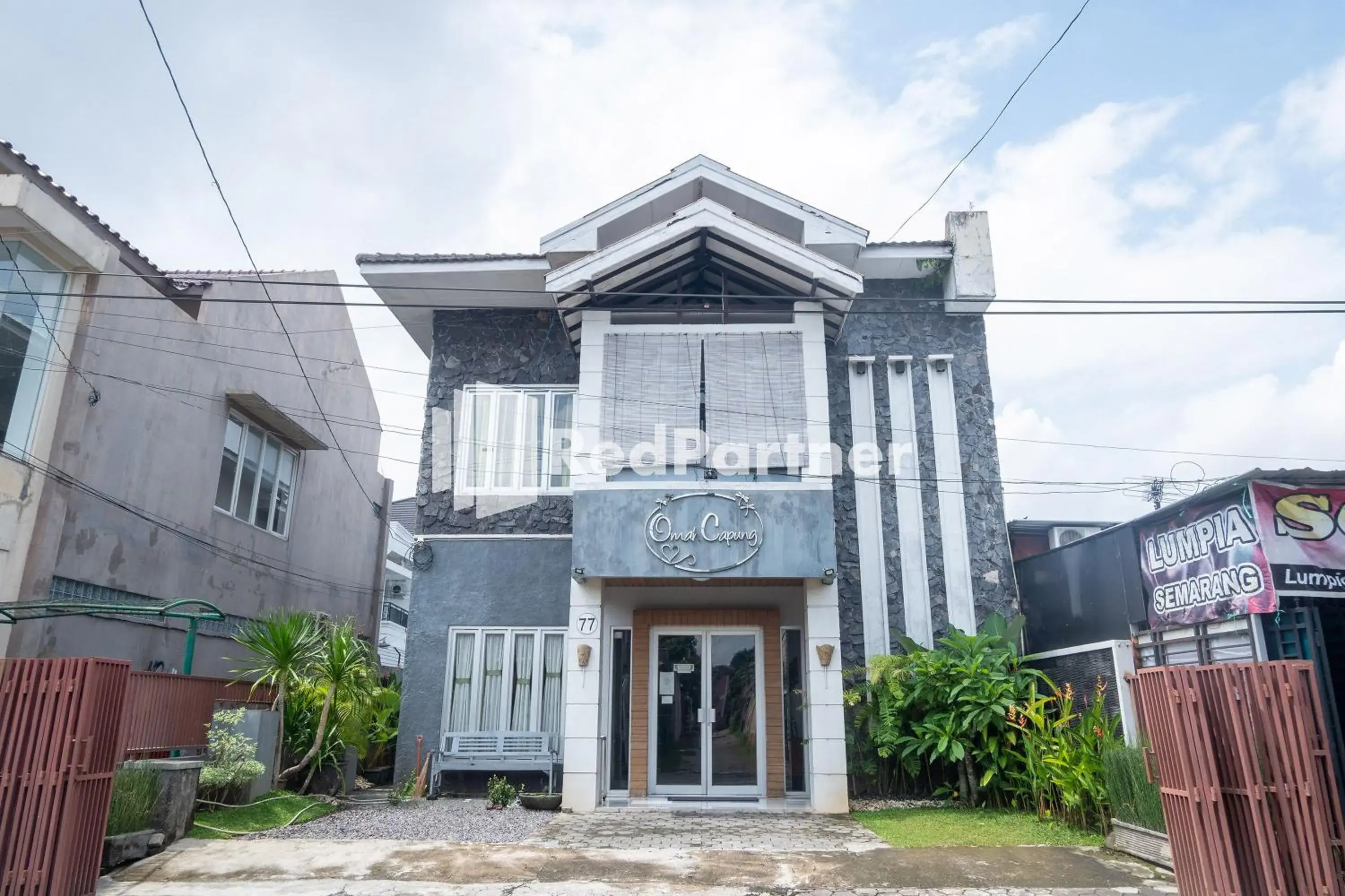 Property building in Omah Capung near Malioboro Area Mitra RedDoorz Property building in Omah Capung near Malioboro Area Mitra RedDoorz