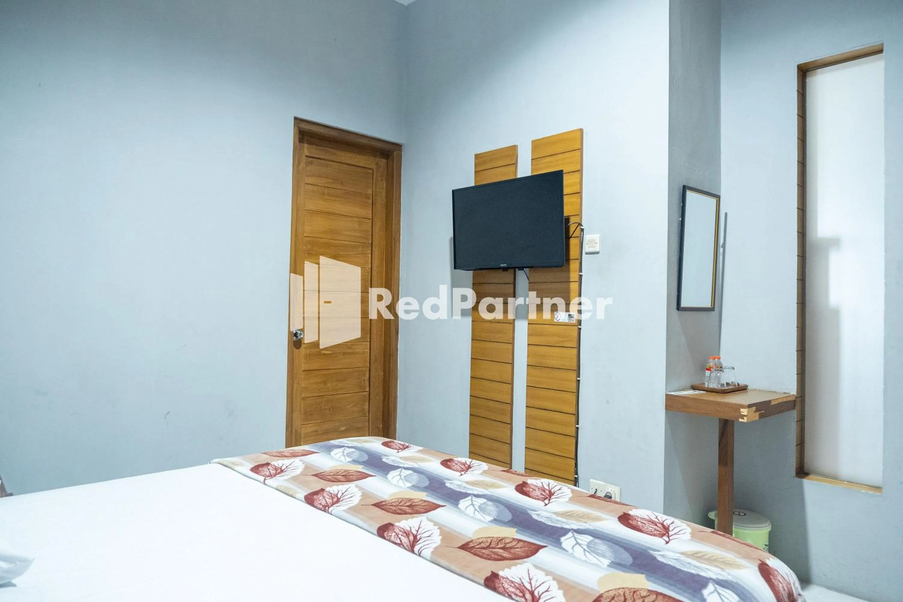 Bedroom, Bed in Omah Capung near Malioboro Area Mitra RedDoorz