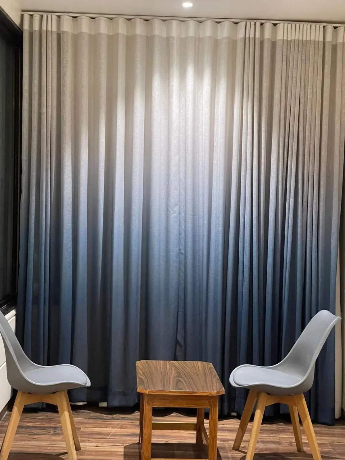 Living room in Hotel Sudarshan Palace Living room in Hotel Sudarshan Palace