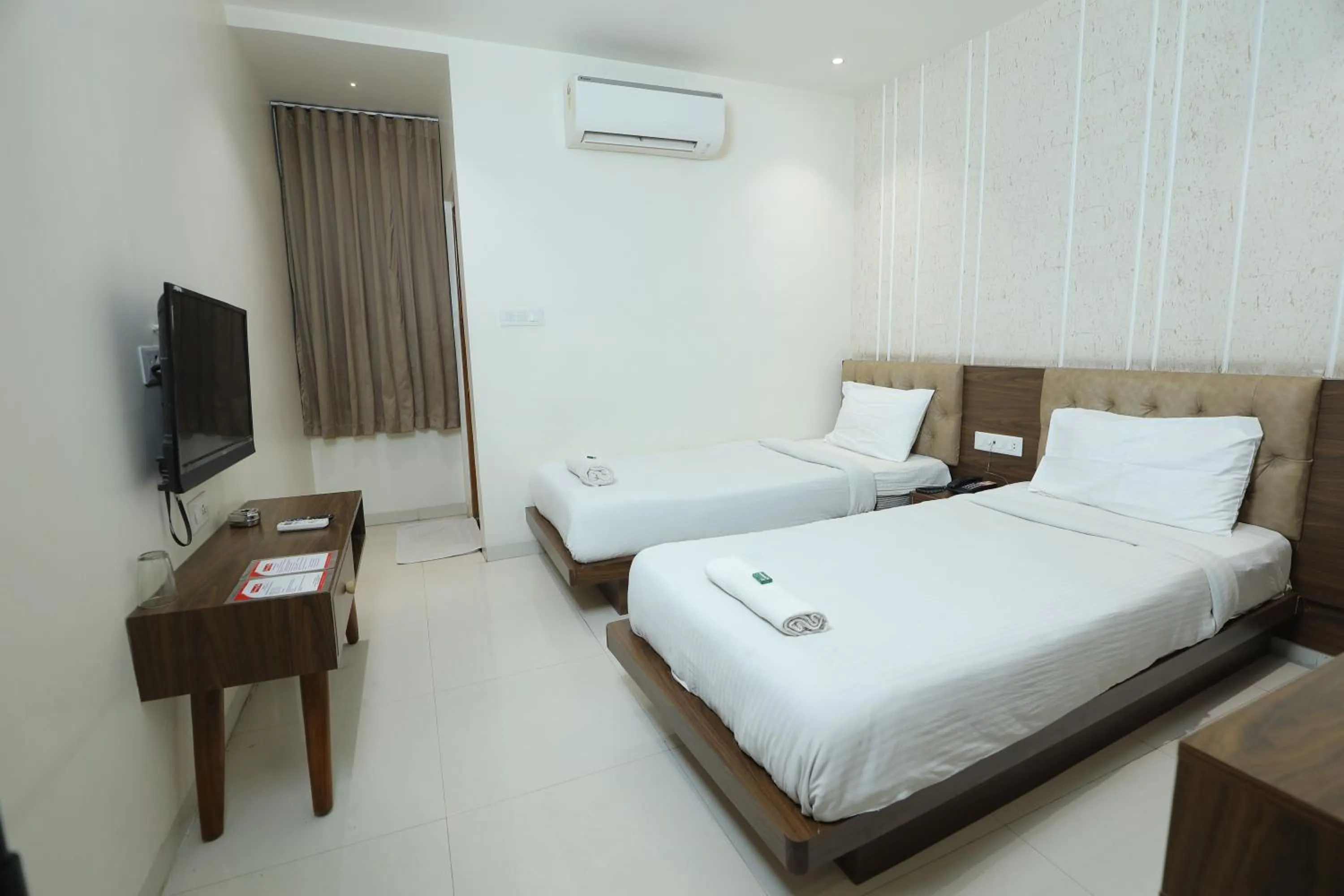 TV and multimedia in Hotel Sudarshan Palace