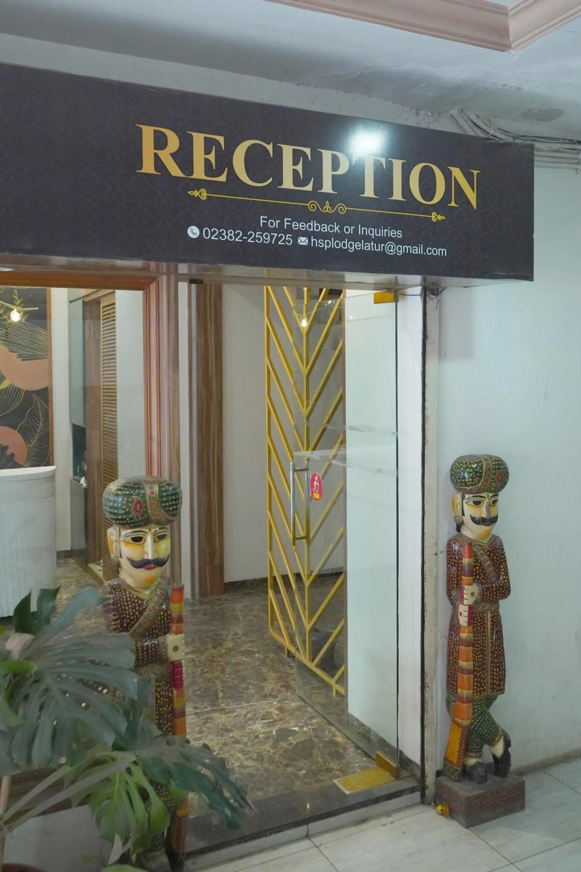 Facade/entrance in Hotel Sudarshan Palace