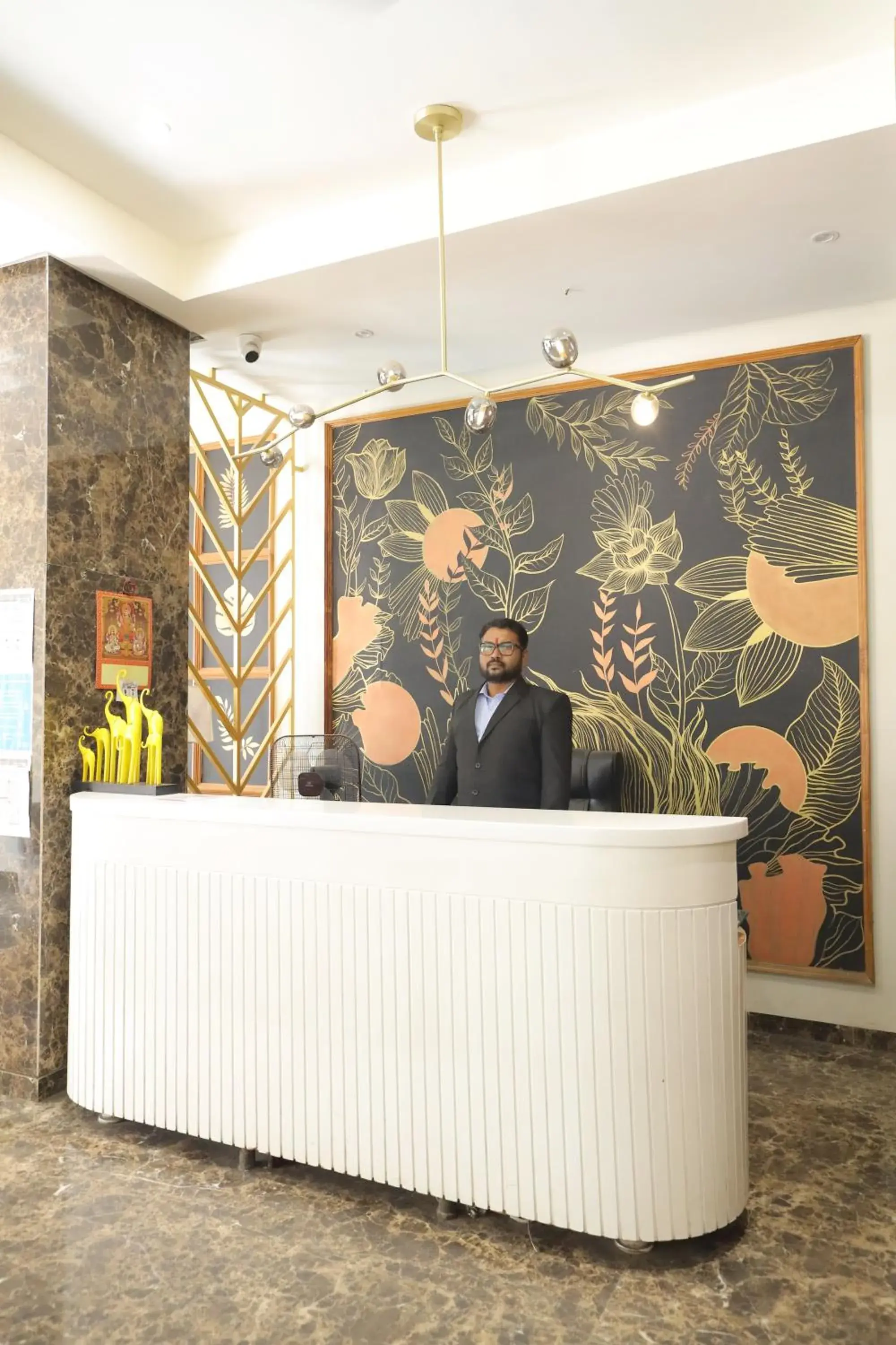 Lobby or reception in Hotel Sudarshan Palace Lobby or reception in Hotel Sudarshan Palace