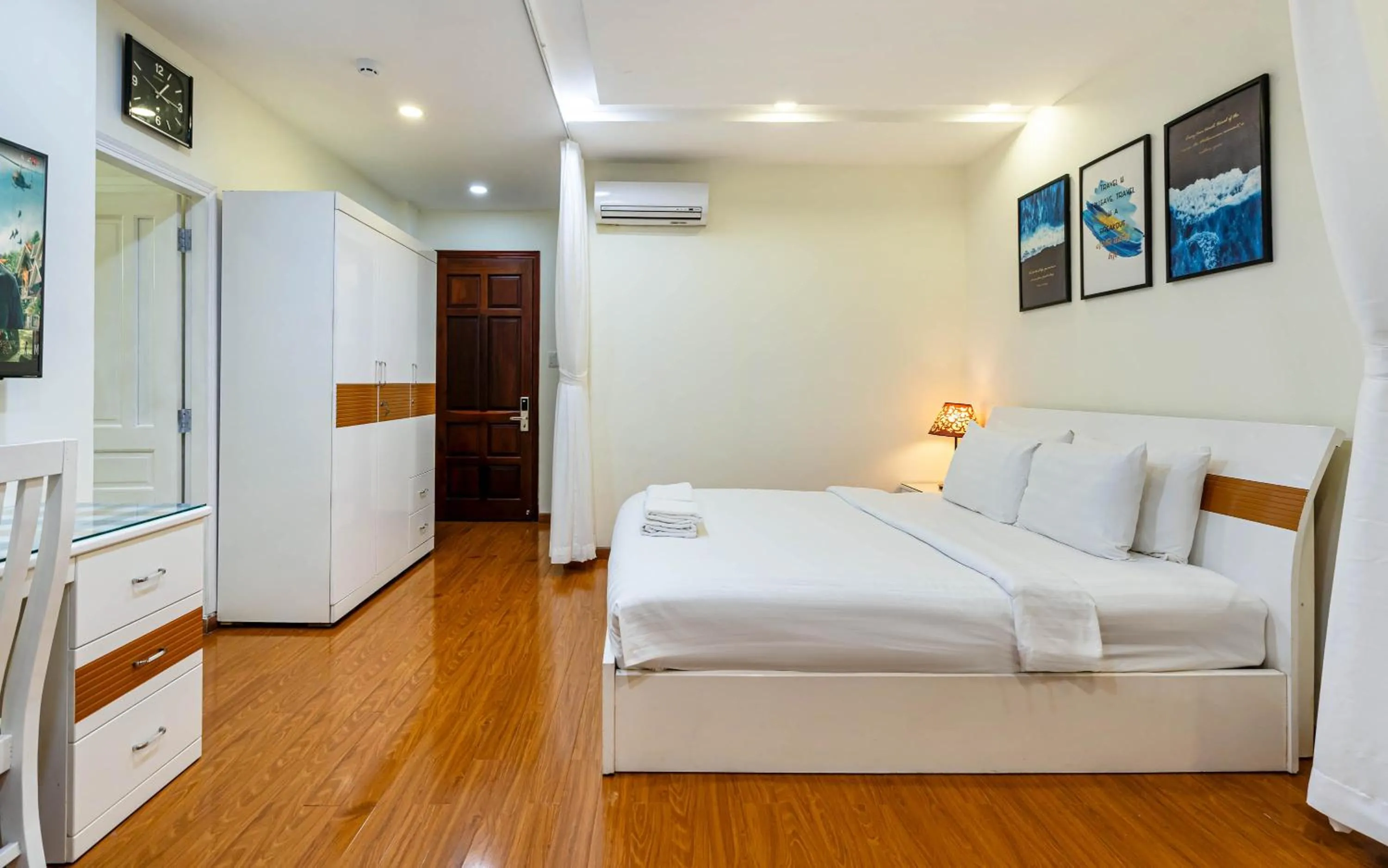 Bed in WE HOME Japan Town