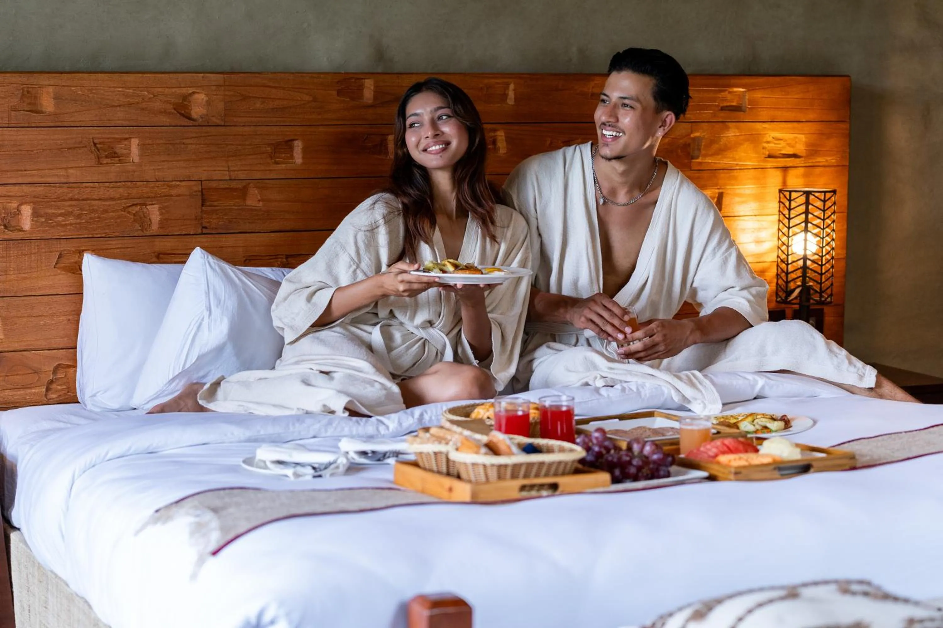 Bed in Sanctuary Chitwan National Park