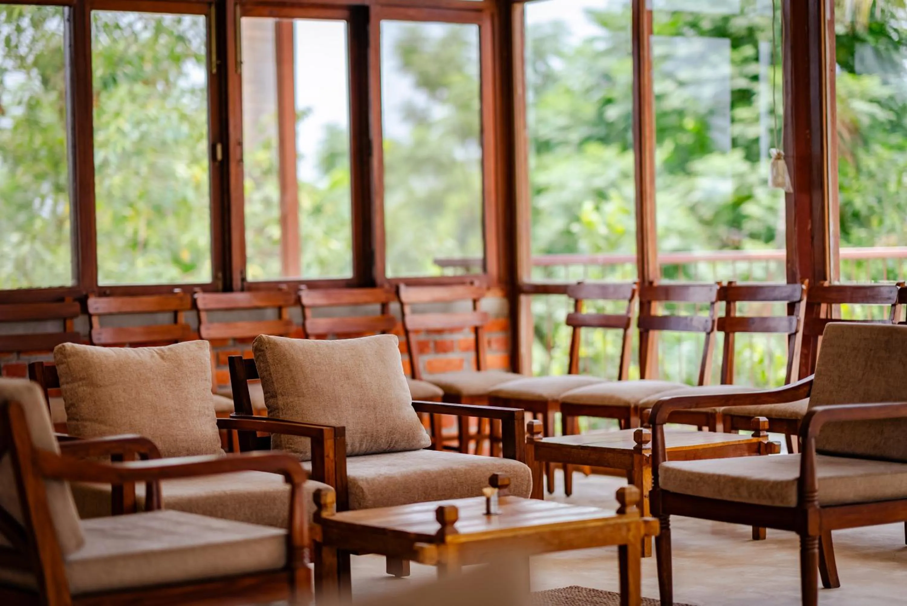 Lounge or bar in Sanctuary Chitwan National Park