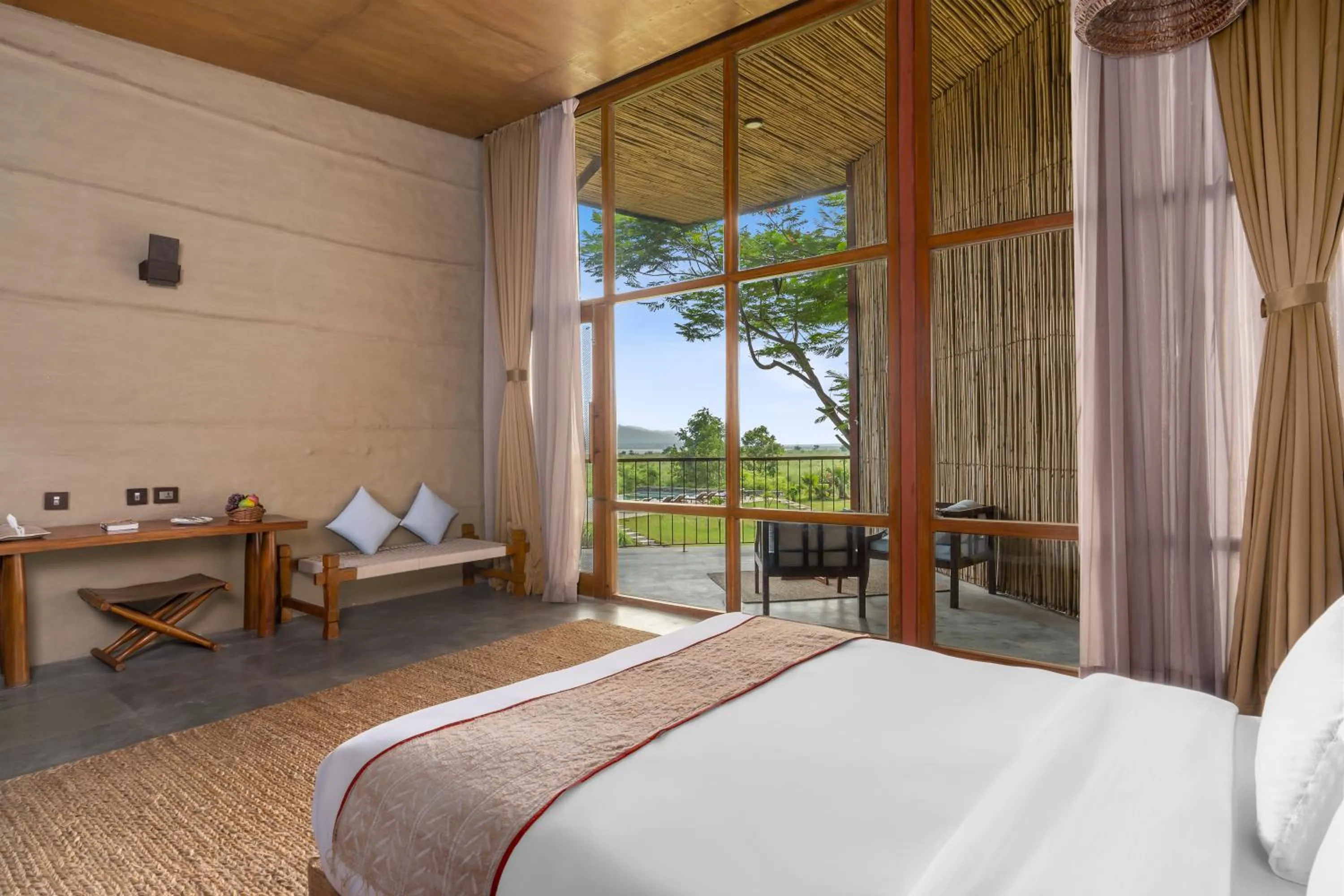 Bed in Sanctuary Chitwan National Park