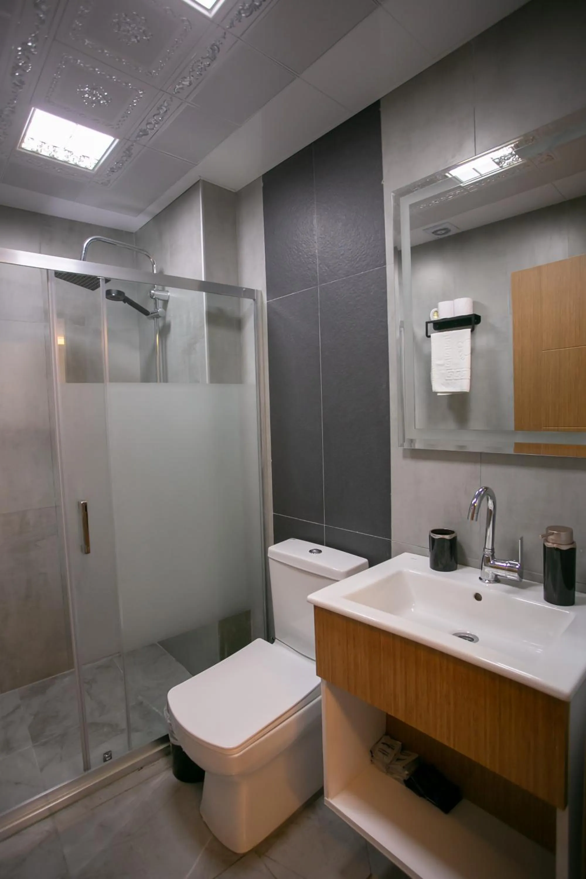 Bathroom in BLAU GRÜN İSTANBUL OTEL