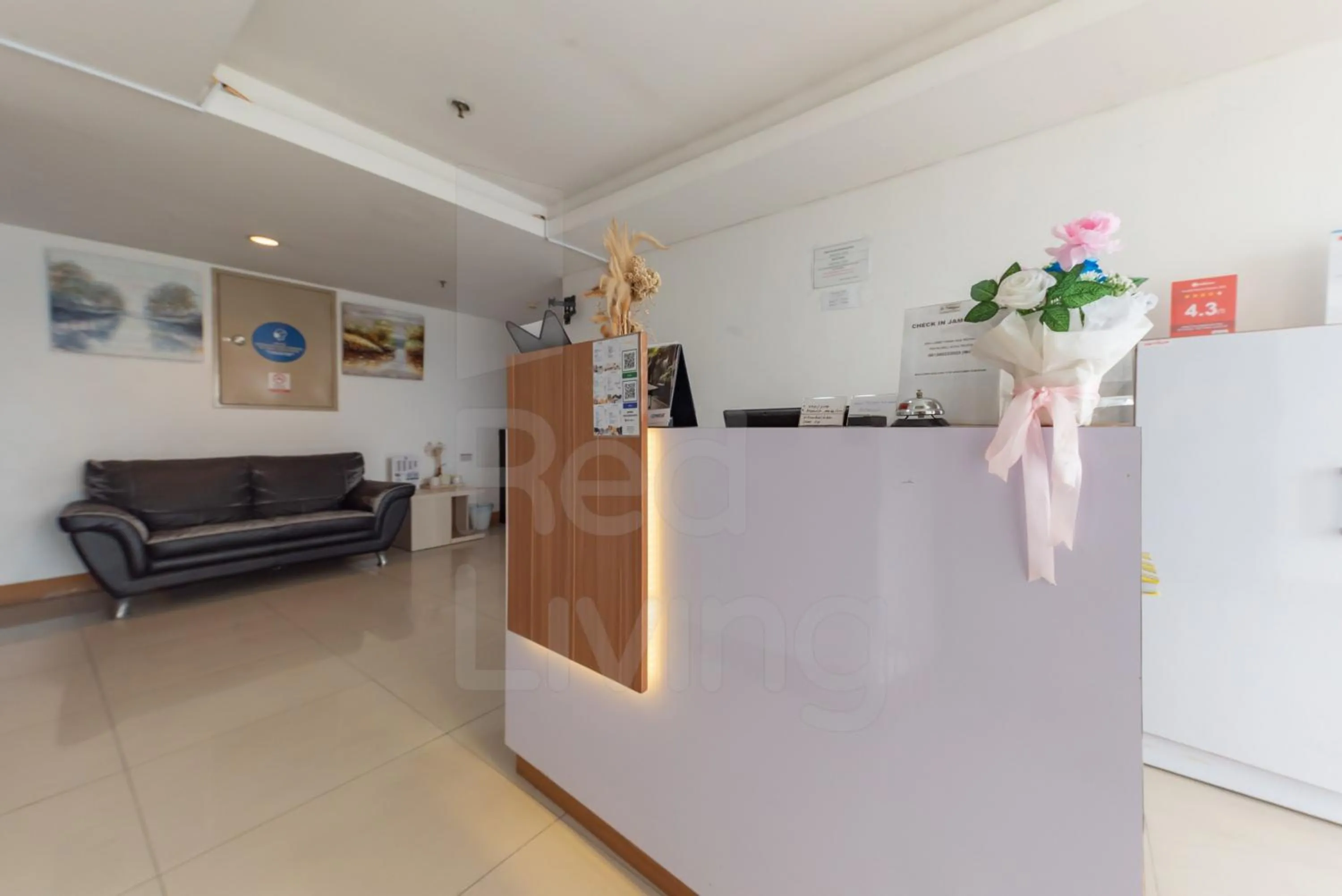 Lobby or reception in RedLiving Apartemen Star Semarang - Sky Tower Lantai 22