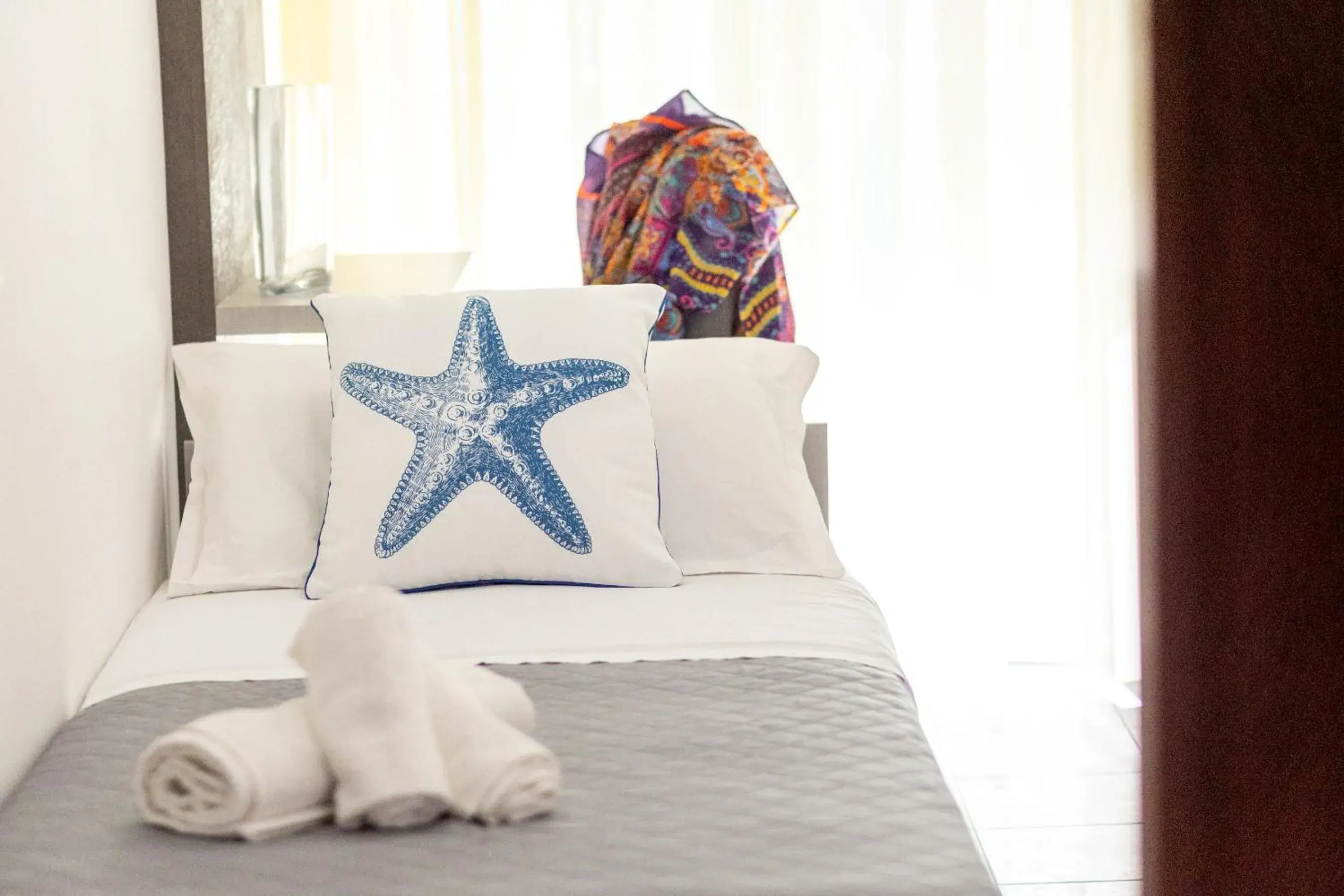 Single Room - single occupancy in Hotel Condor-New 2024-Con Piscina Single Room - single occupancy in Hotel Condor-New 2024-Con Piscina