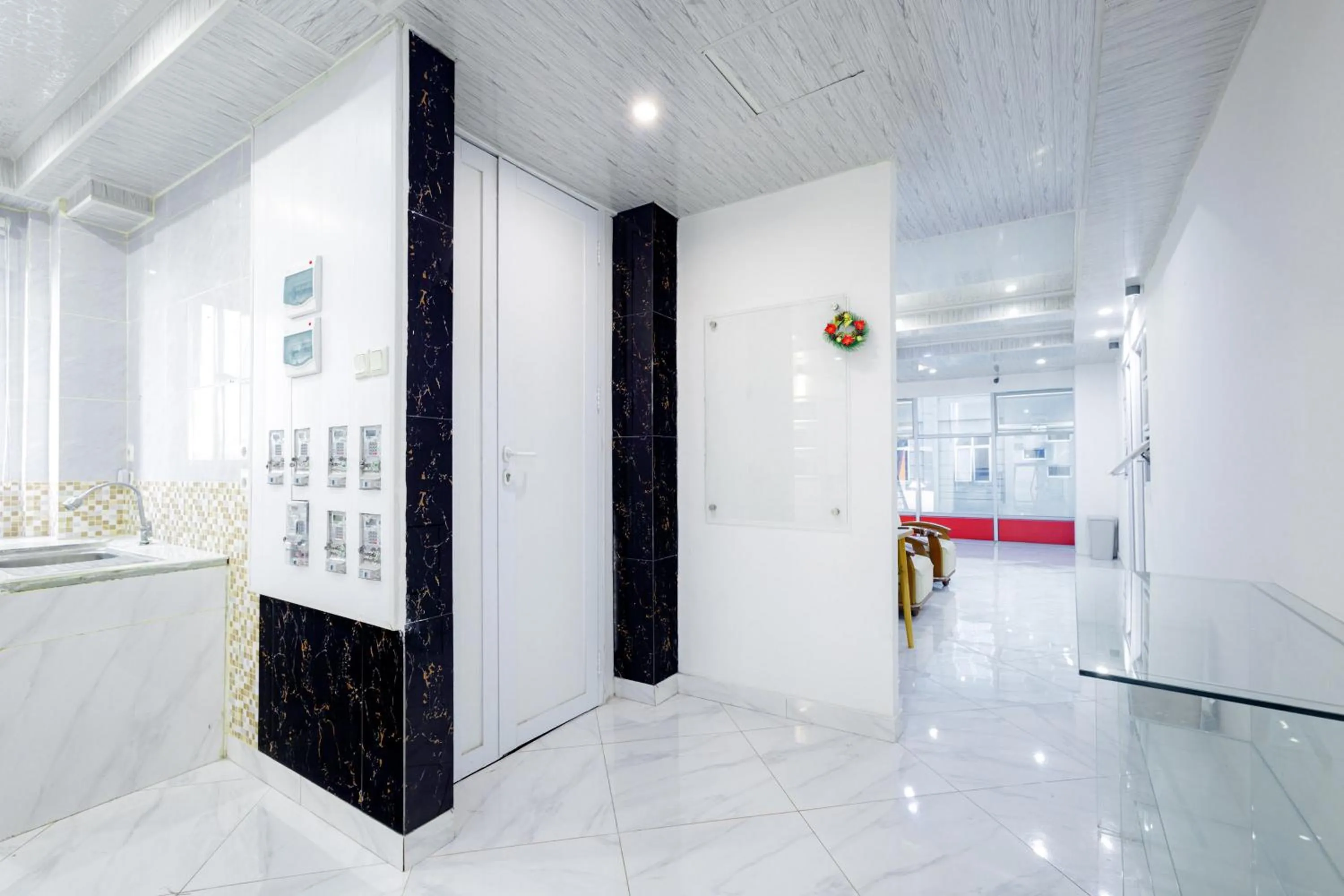 Property building in Urbanview Hotel Kota Tua Jakarta