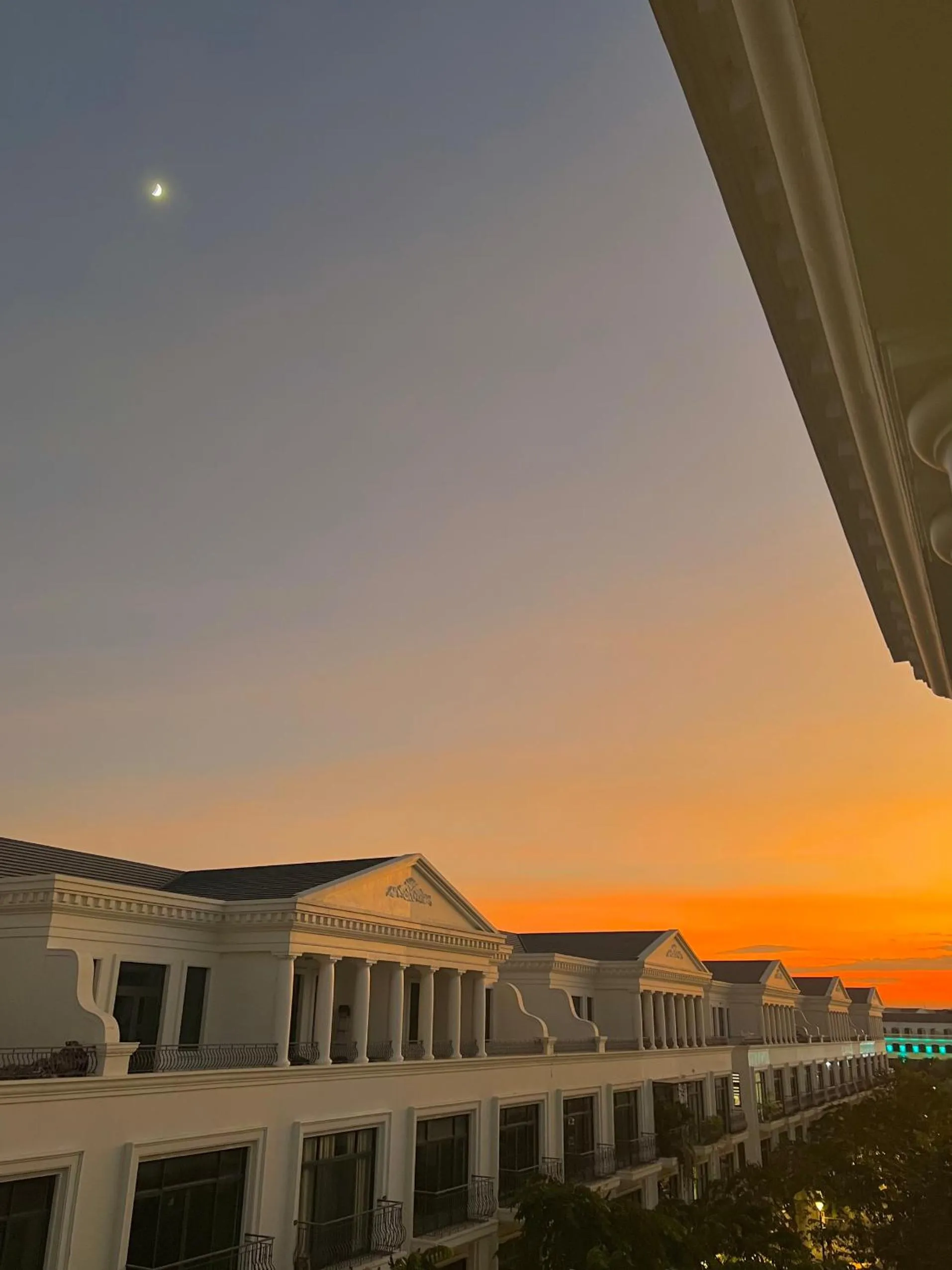 Night in Merci Vinhomes Marina Hai Phong