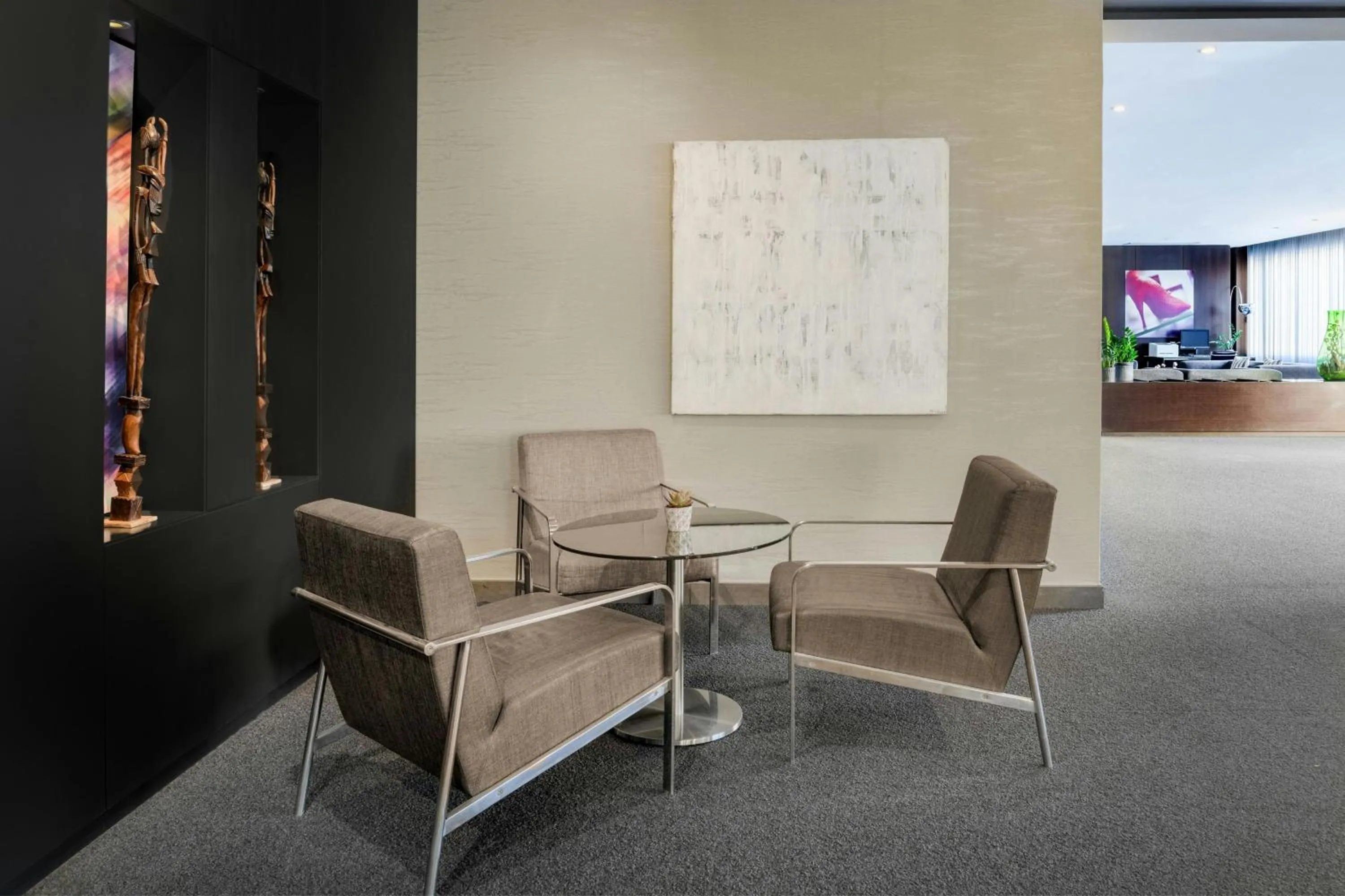 Lounge or bar in AC Hotel Elda by Marriott