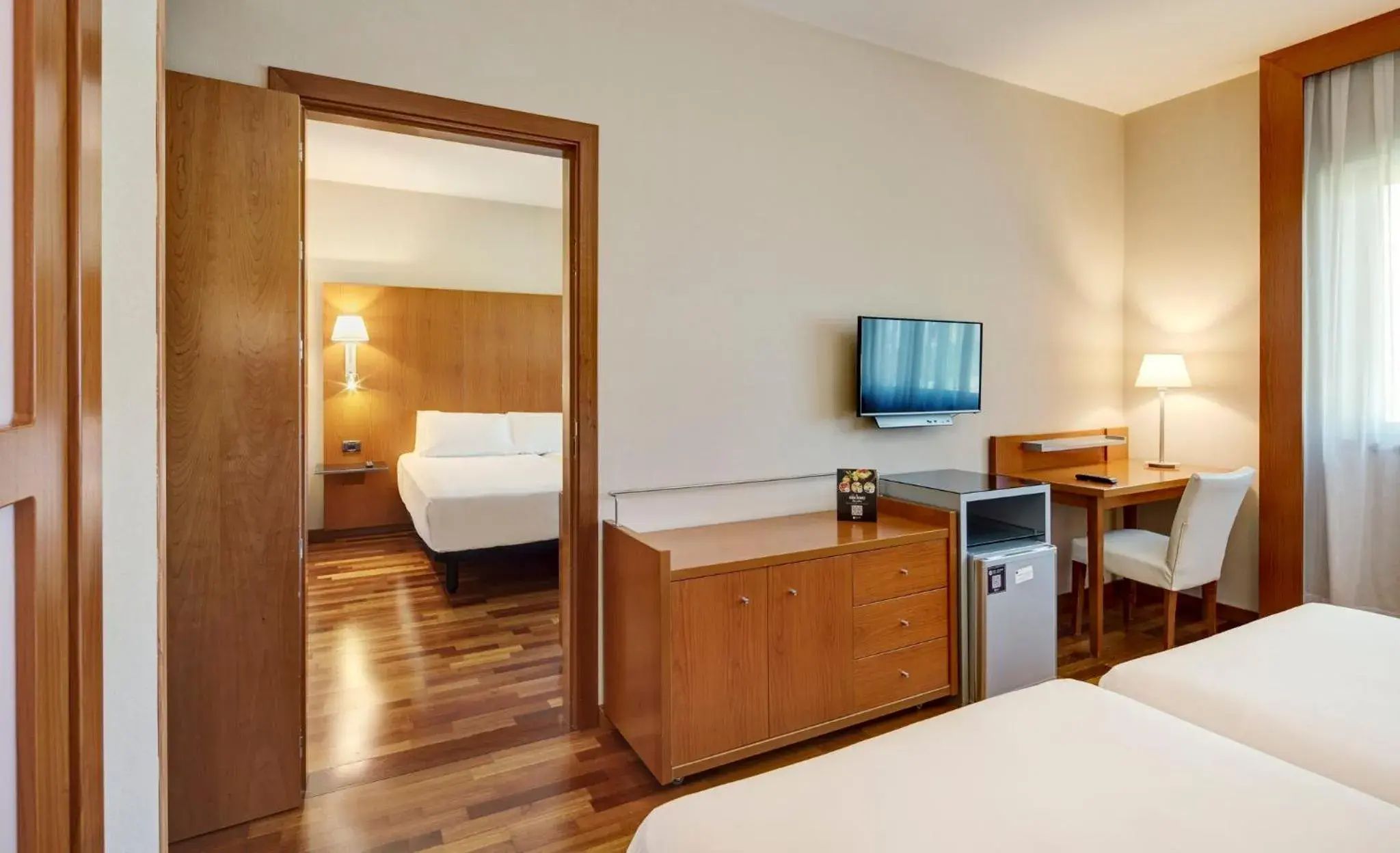 Photo of the whole room, Bed in Sercotel AB Rivas Photo of the whole room, Bed in Sercotel AB Rivas