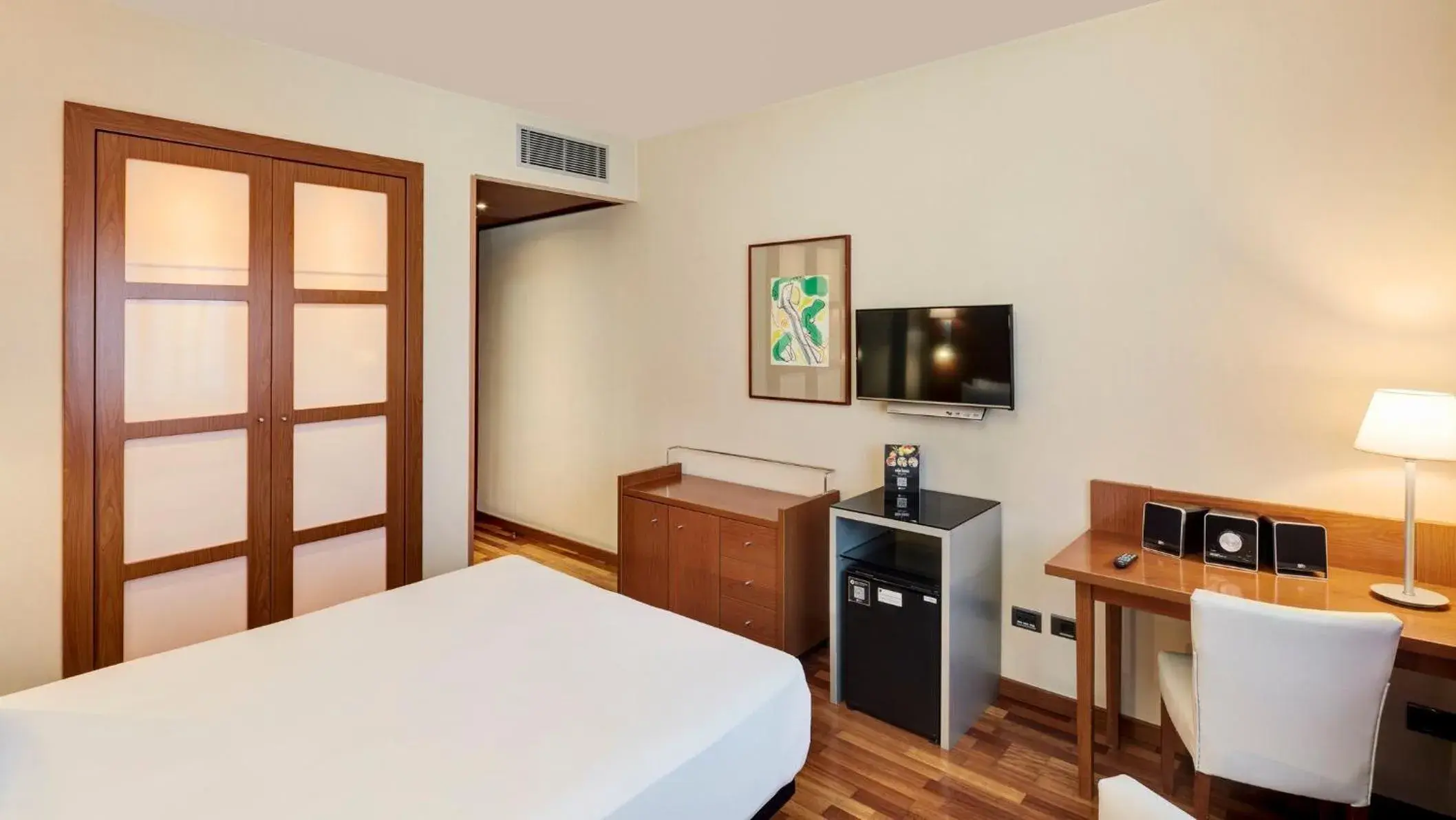 Photo of the whole room, Bed in Sercotel AB Rivas Photo of the whole room, Bed in Sercotel AB Rivas