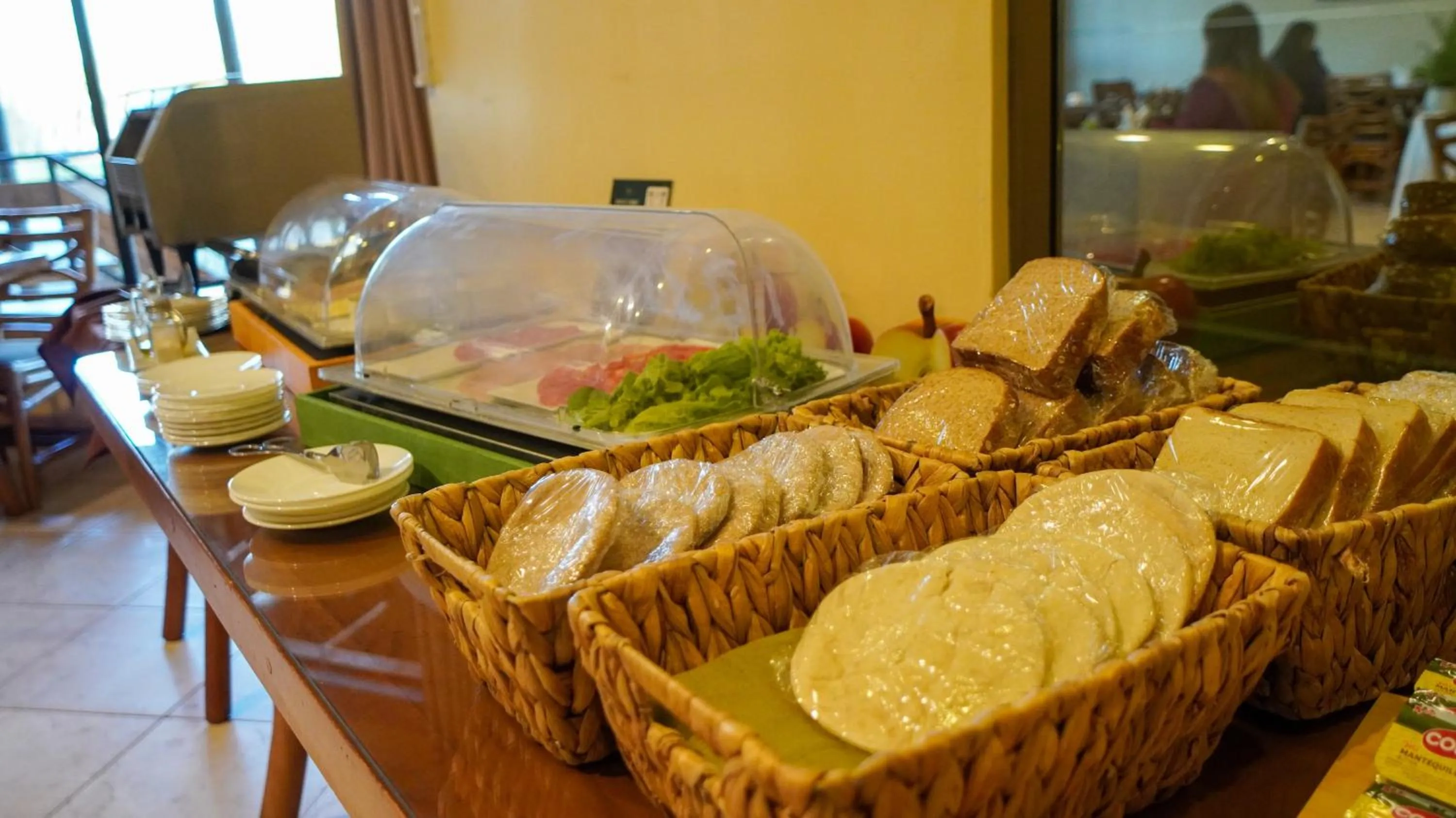 Buffet breakfast in Hotel Ontiveros