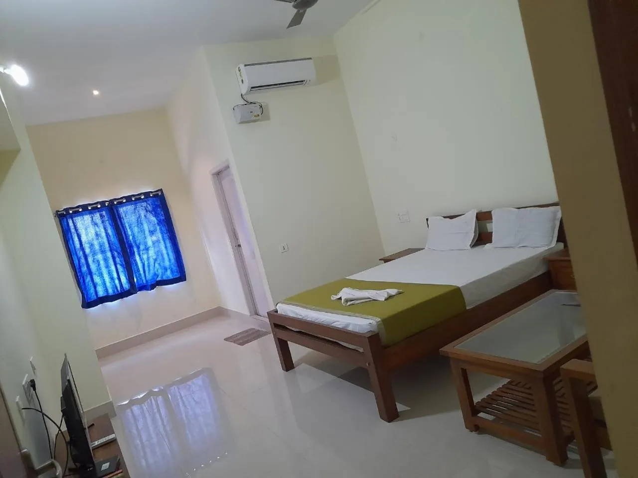 Bed in Alps Residency