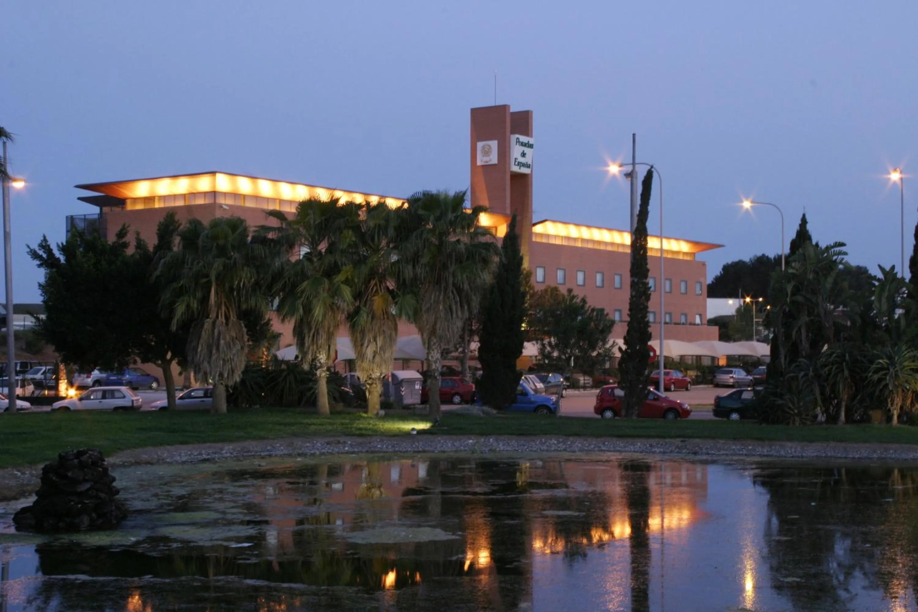 Property building in Posadas de España Malaga