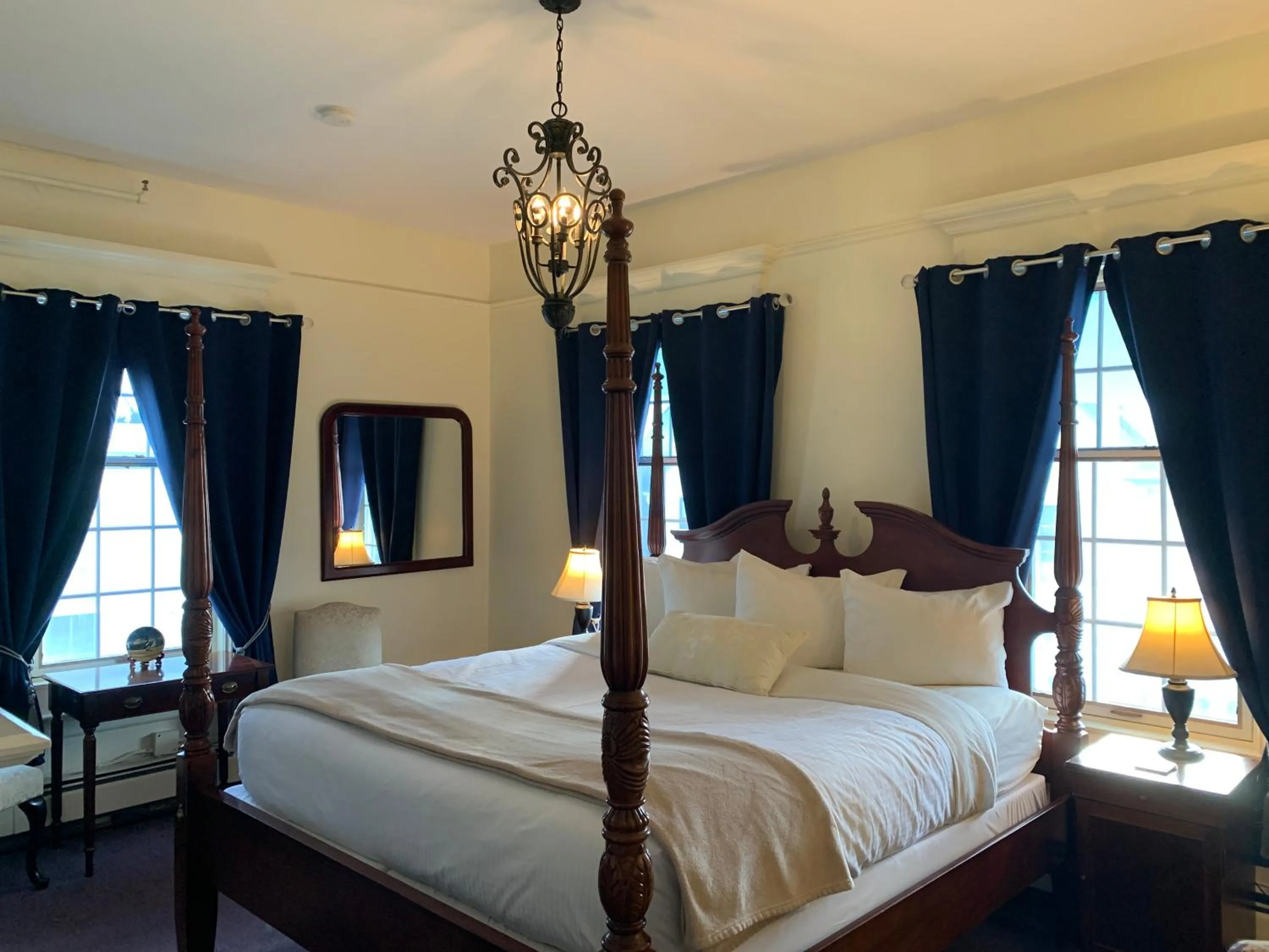 Bed in Kennedy House